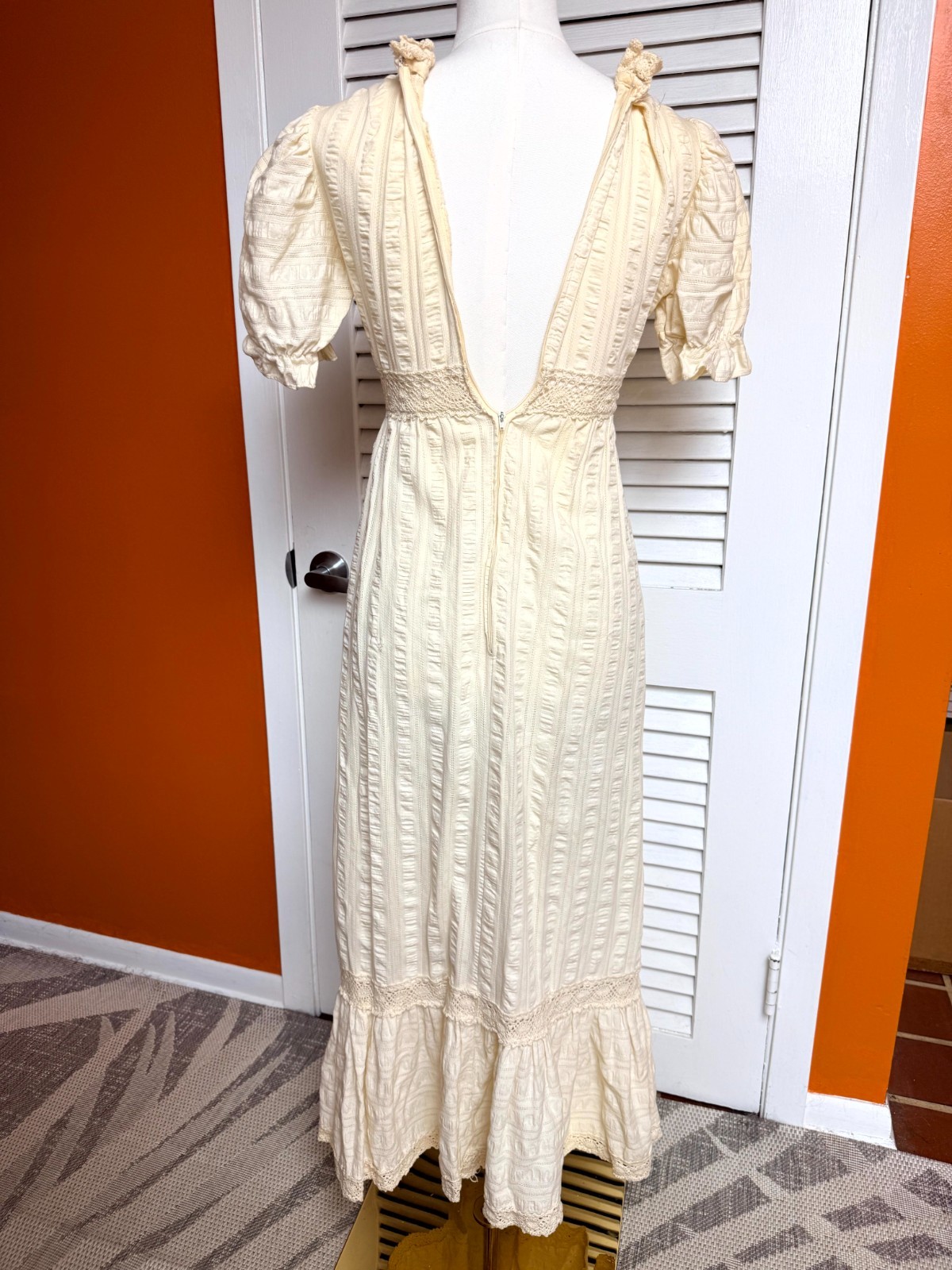 VINTAGE Prairie Maxi Dress Cream Lace Puff Sleeve Cottagecore XS