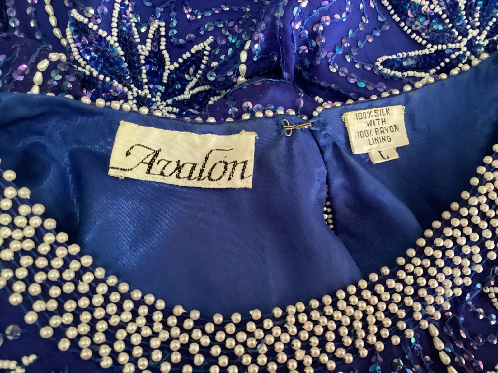 VTG Avalon sequin beaded long sleeve top blue white floral lined silk Large