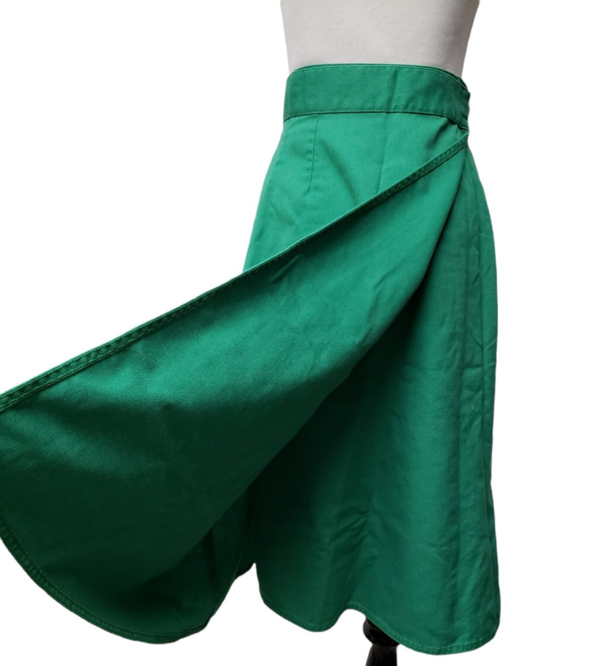 70s Sears The Fashion Place green wraparound skirt . size 12