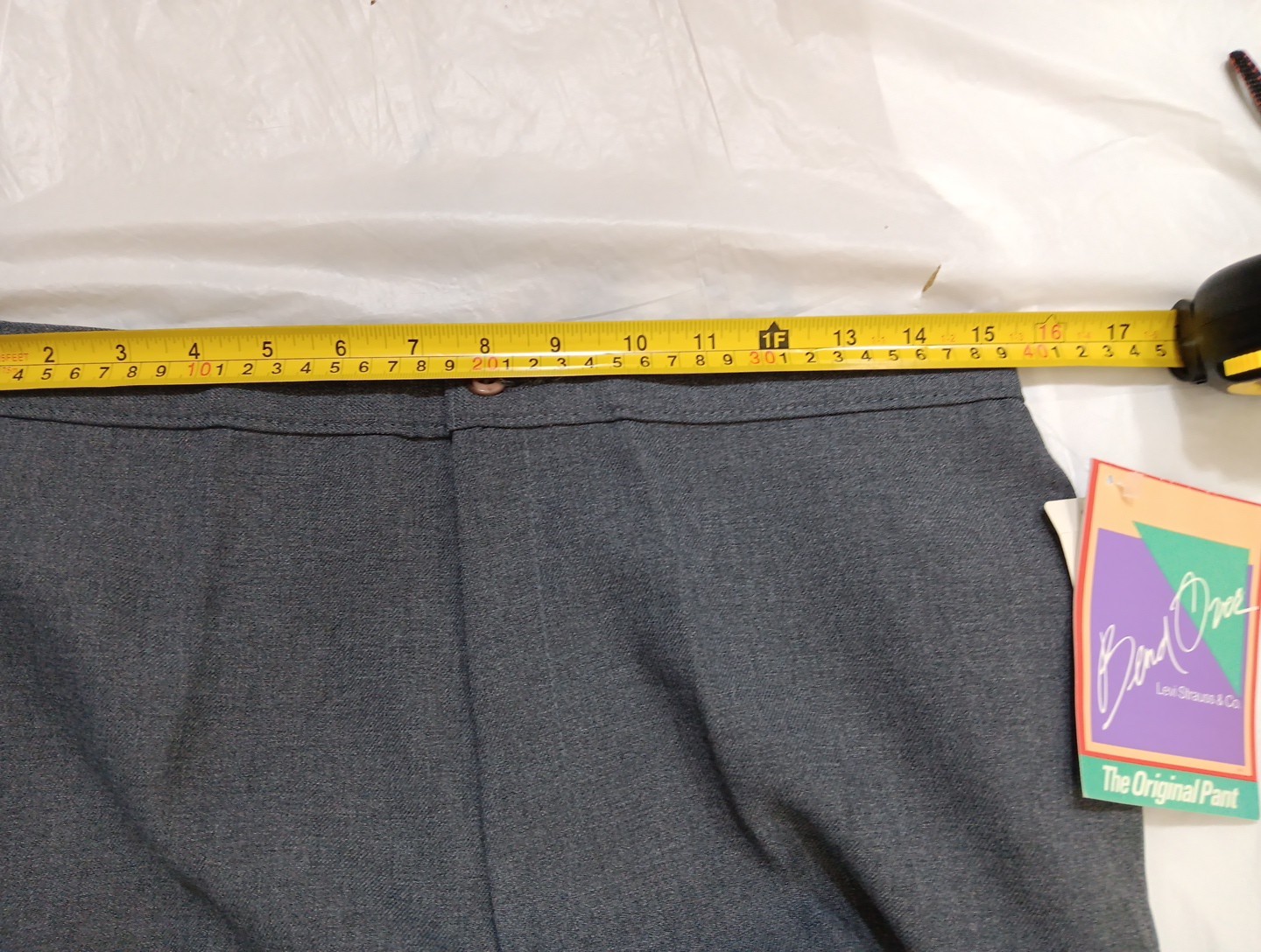 Vintage Levi Strauss Bend Over Pants Size 16 WMade in USA Proporationd Short