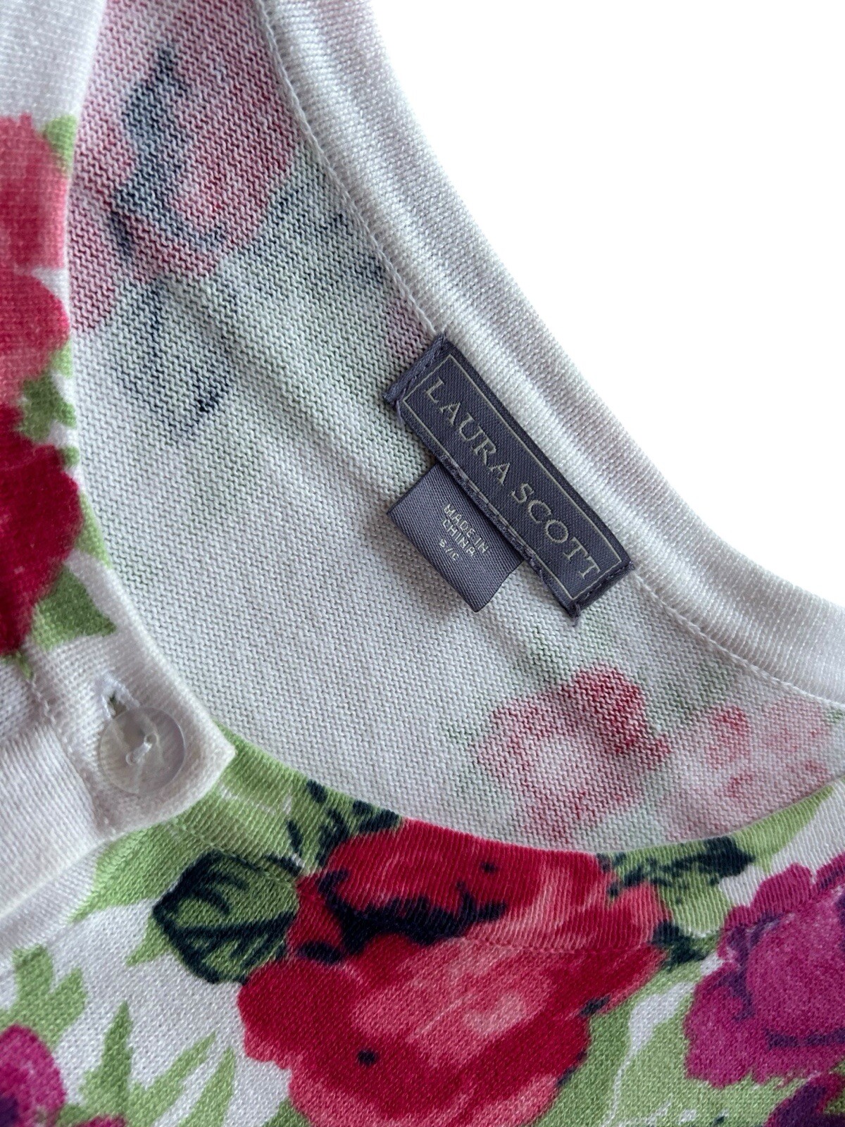 Vintage Laura Scott Floral Pink & Aqua Roses Cardigan Sweater Cottagecore Shabby
