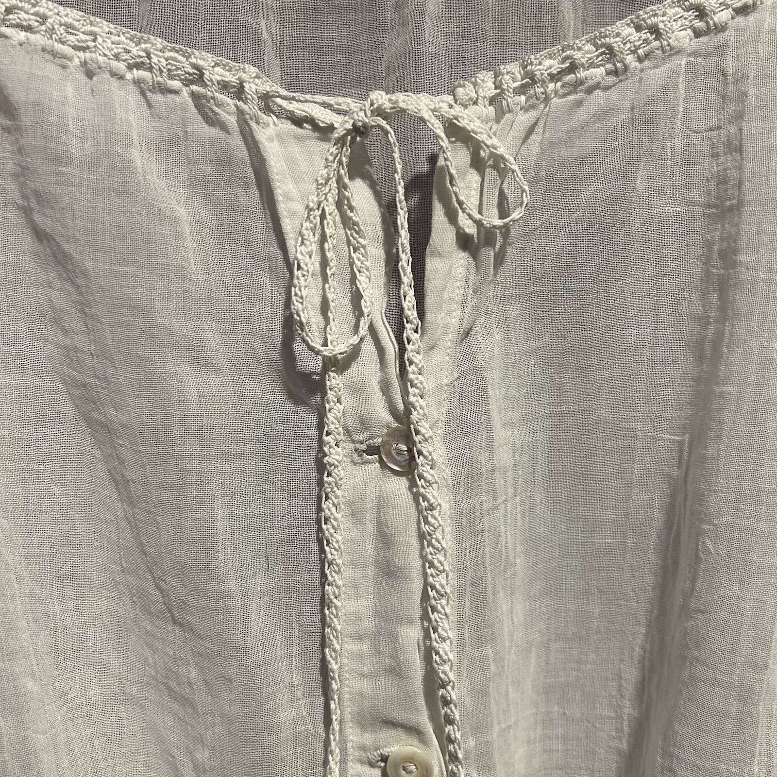 Antique Edwardian 1900s White Cotton Lawn Blouse Shirtwaist Embroidered Crochet