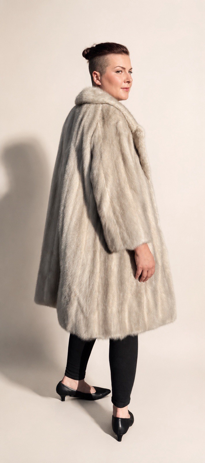 Richard Pels Cerulean Silver Blue Mink Fur Coat Pale Gray Satin Lining Soft M