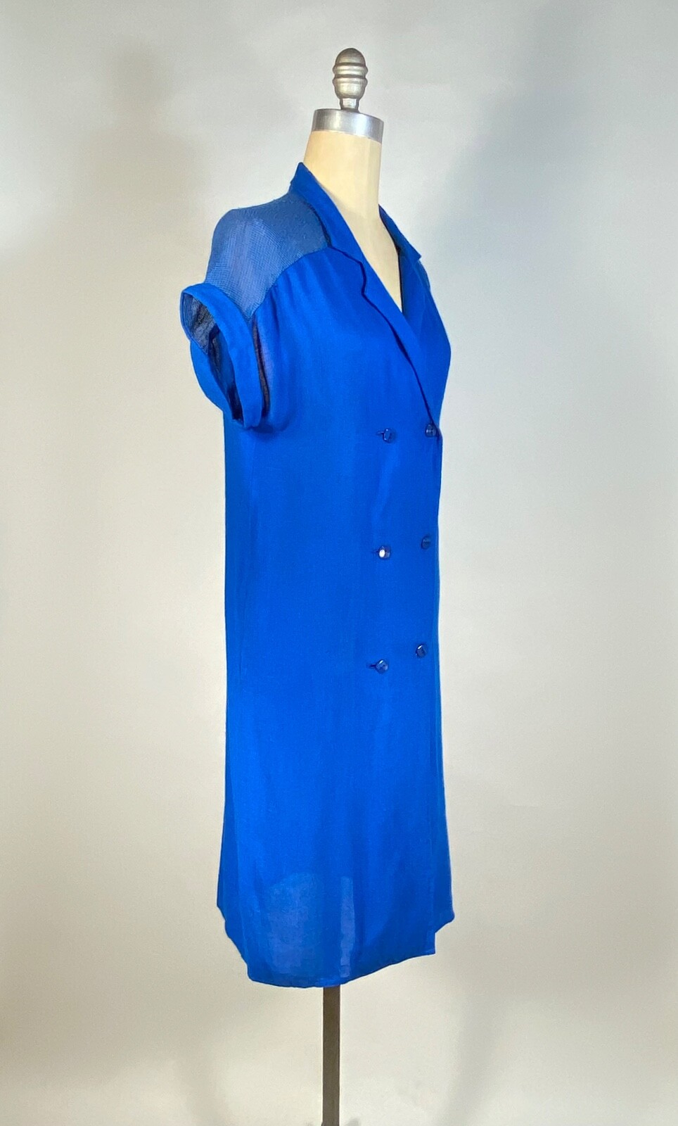 Vintage 1980’s- 90’s COBALT blue lightweight rayon/flax blend dress by Chenelli