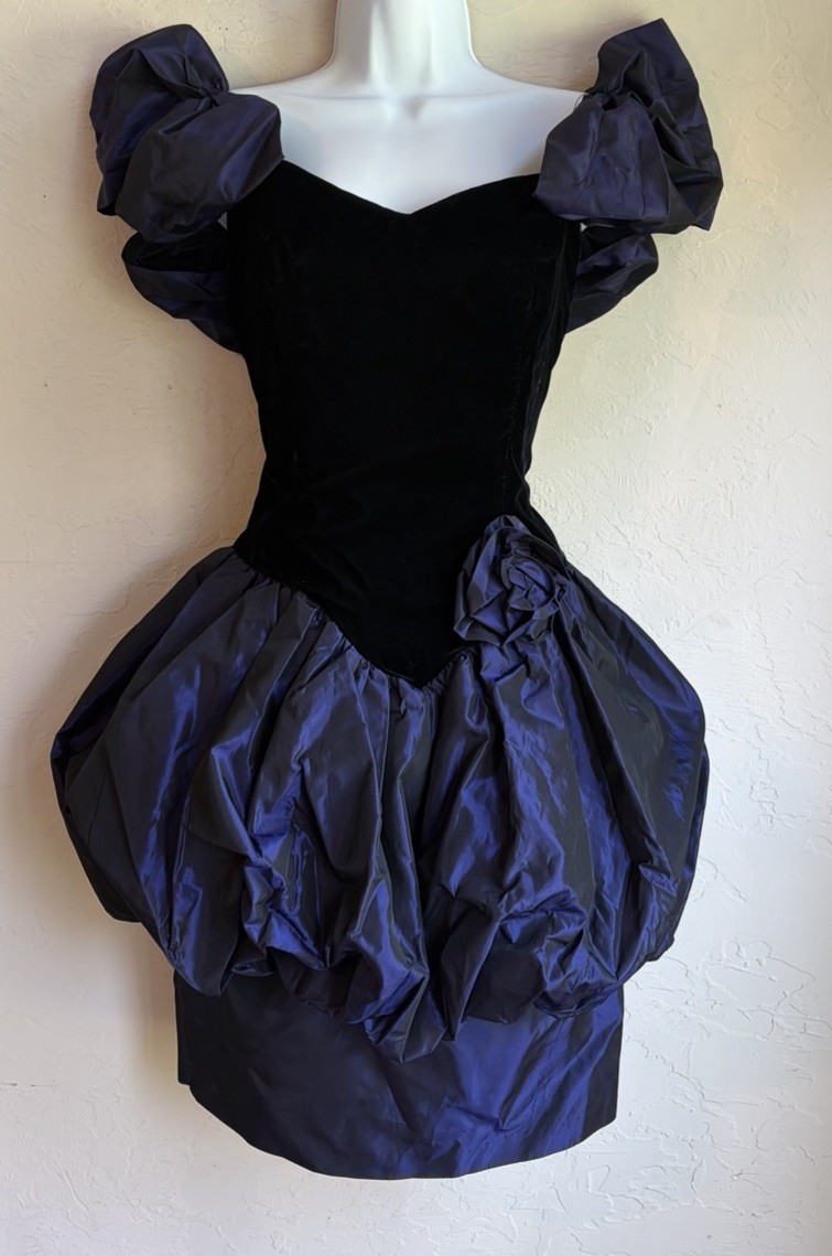 Vintage 80s Steppin Out Velvet Bubble Prom Dress 11 Basque Purple Taffeta Party