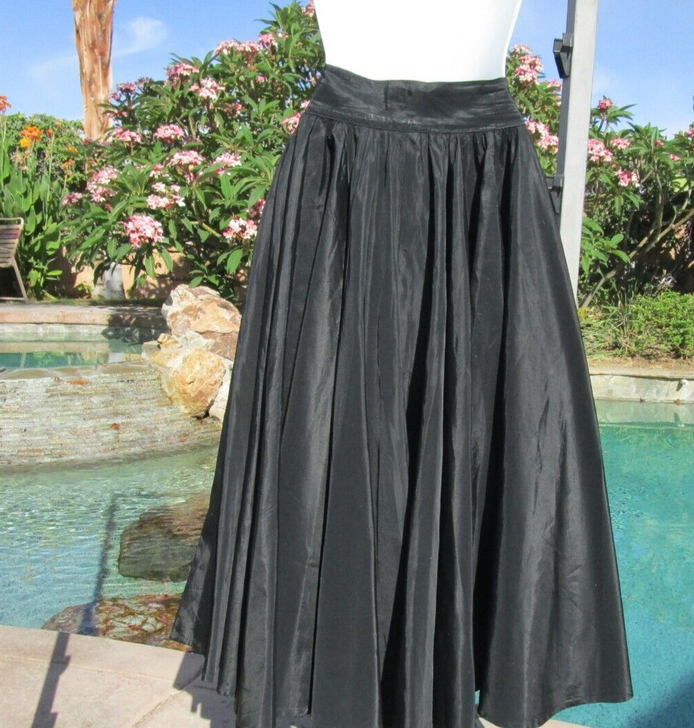 Vintage 1950s full circle skirt XS/S 26″ W black taffeta Noui 29″ L Sweep 387!!