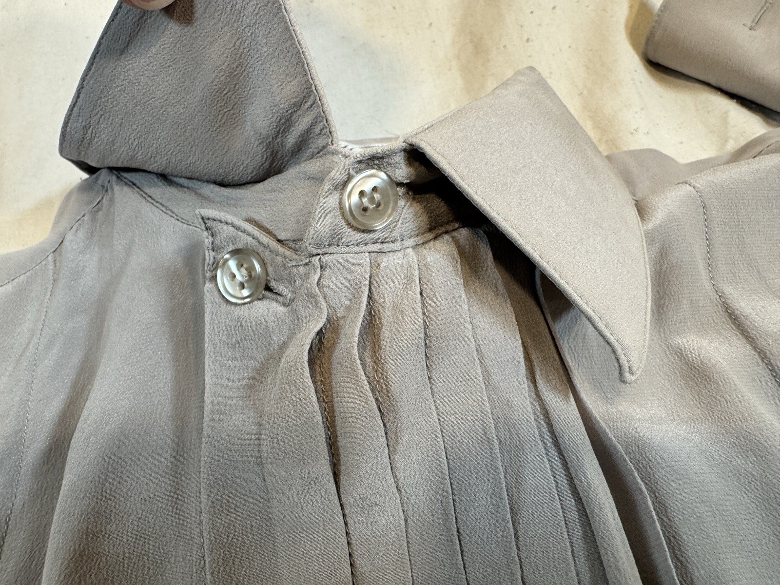 Georgio Gentelli L Silk Vintage Blouse Double Cuff links Pleated Button Front
