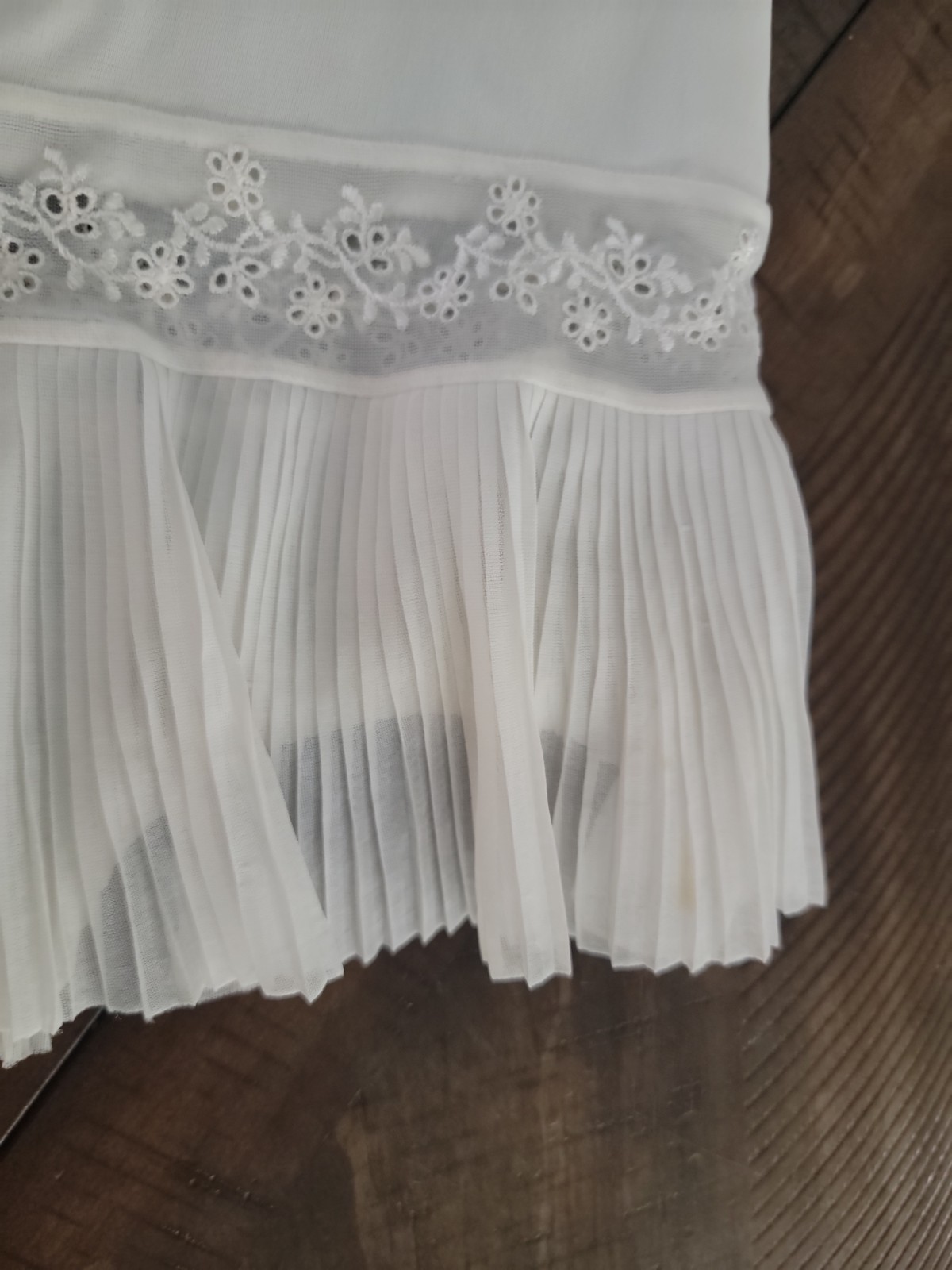 Vintage White Slip, Skirt, Undergarment Size Large No Label