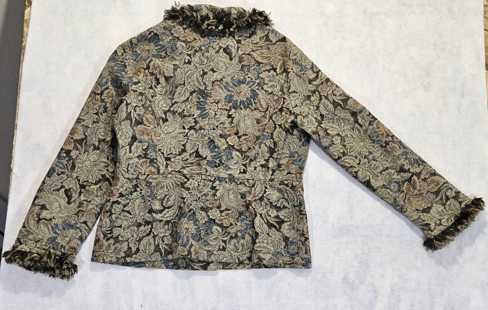 Cottagecore Jacket L Tapestry Floral Bell Sleeve Fairy Whimsy Y2K Country Vtg