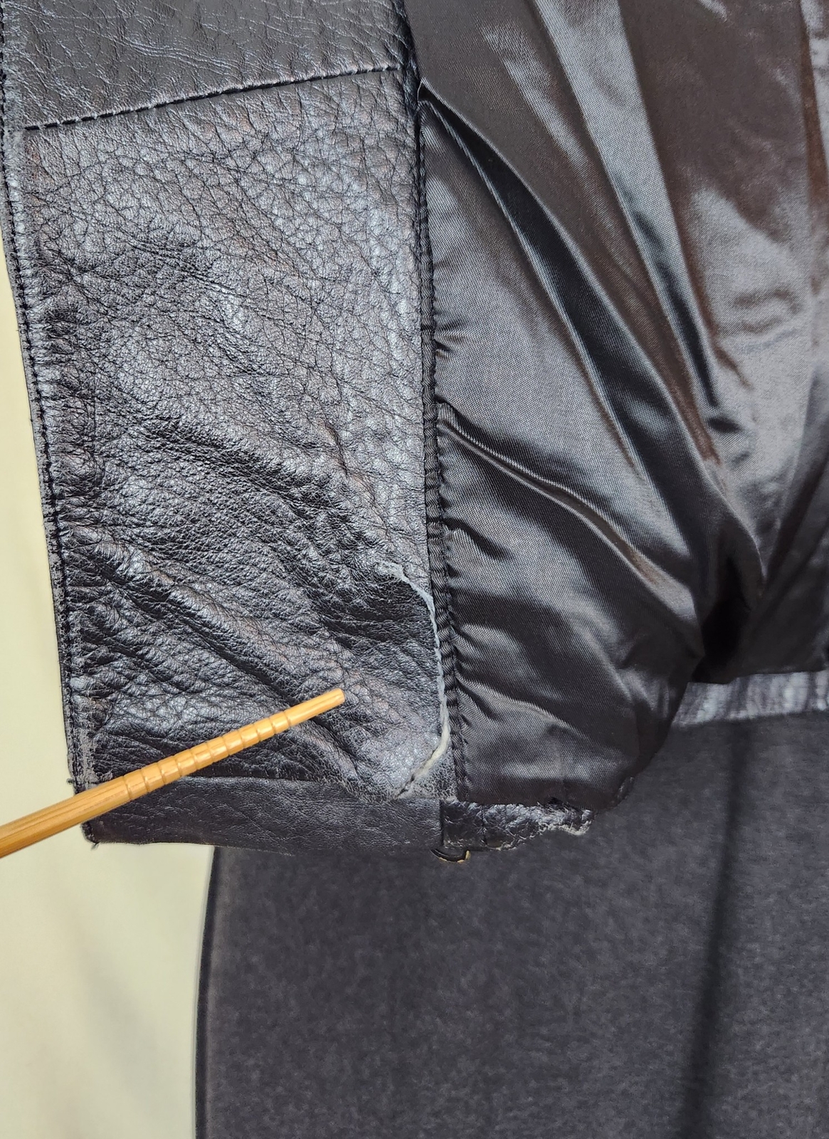 Vintage & Unique PELLE STUDIO Womens Black Leather Coat Jacket w/ Belt size M