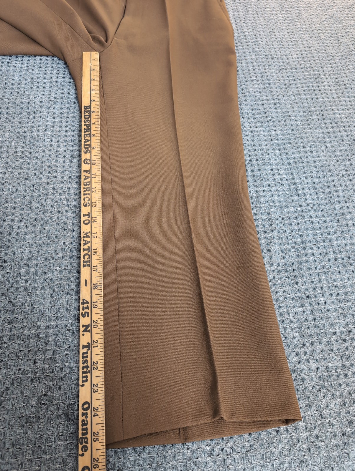 Vintage 1960’s Roberts Southern California 3-piece Suit Brown 40R /Pants 32×25.5