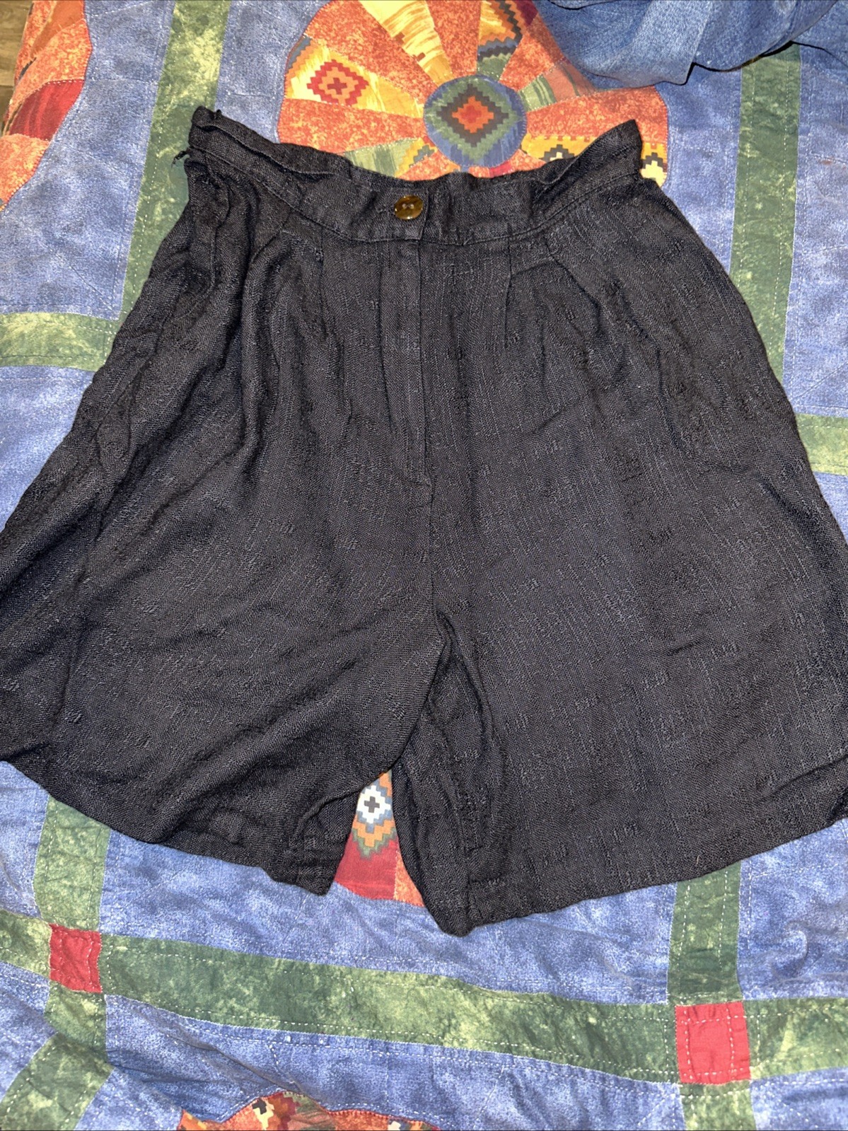 Vintage 80s Francine Browner Pleated Shorts Size 12 Black Linen Loose Waist 28