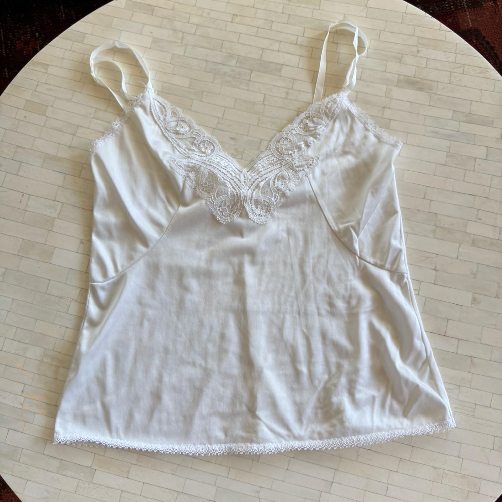 Vtg Body Lites White Nylon Lace Camisole Sexy Romantic Half Slip 34 M USA