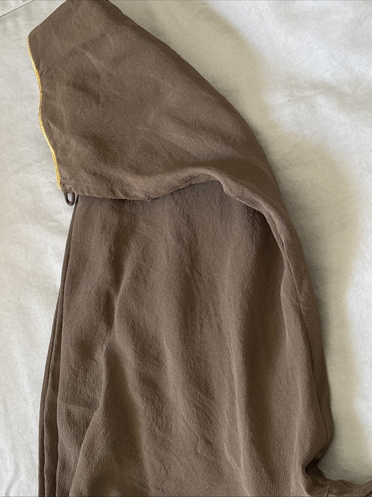 VINTAGE OLIVE GREEN 100 % SILK TAHARI BLOUSE