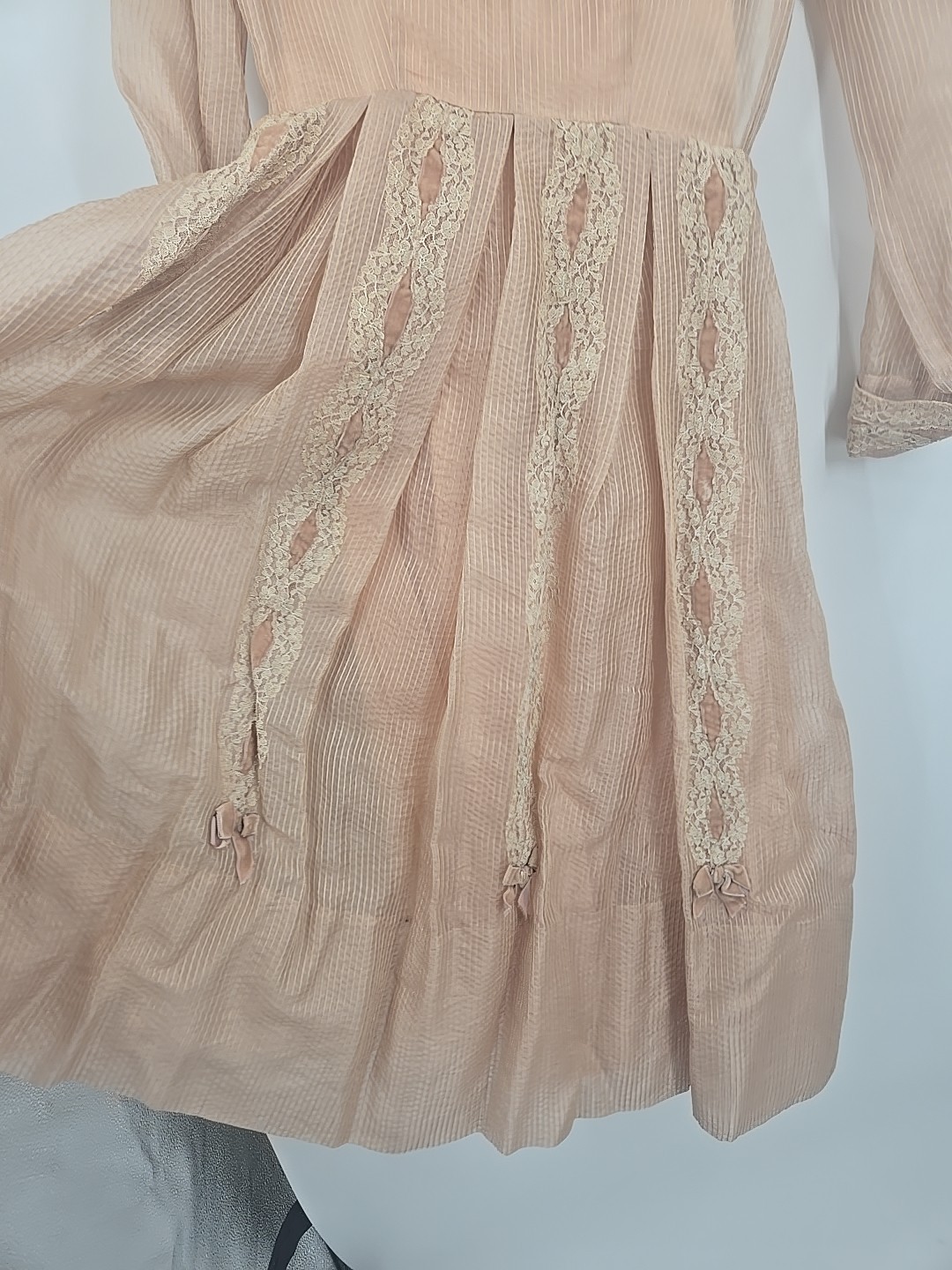 Vintage 1950s Unlabled Lace Formal Dress, Creamy Taupe Tan Metal Zipper