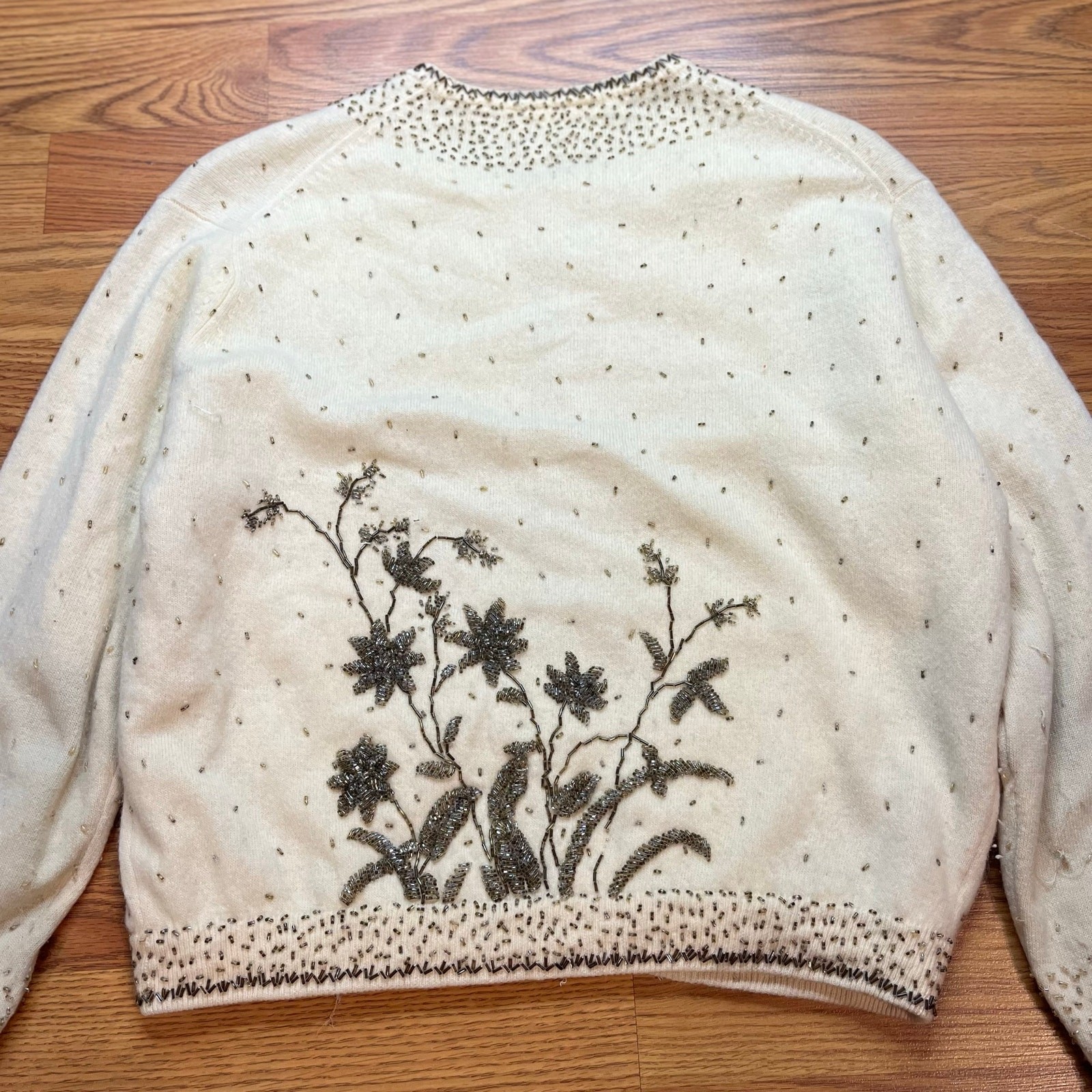 Vintage 1950s LeRoy Knitwear Beaded Floral Wool Cardigan Sweater Women’s M