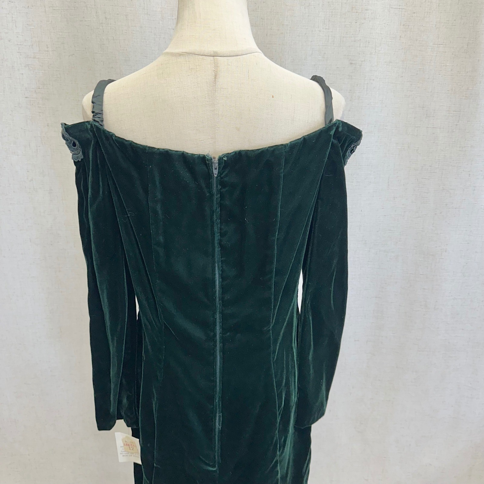 Moda International Emerald Green Velvet Lace Cold Shoulder Goth Dress Size 12