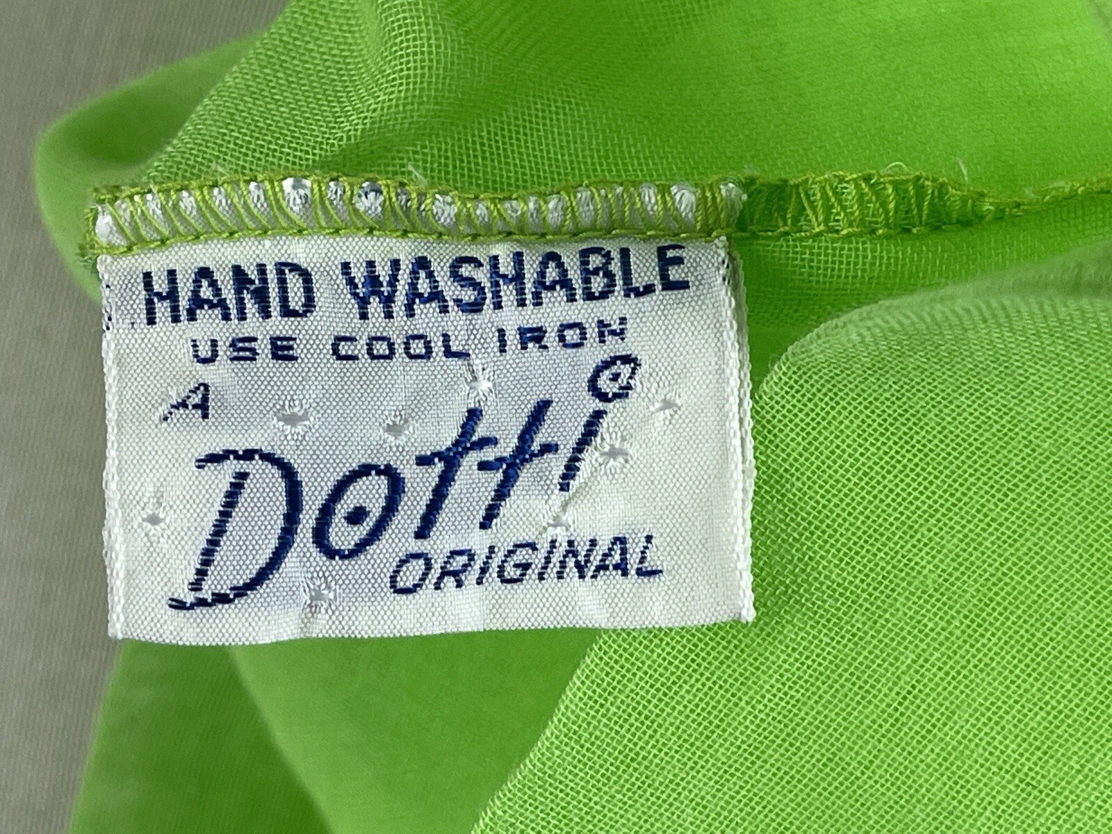 Vintage Sheer Lime Green Smock Shirt/ Dress Lace Pockets Button Front S CUTE!