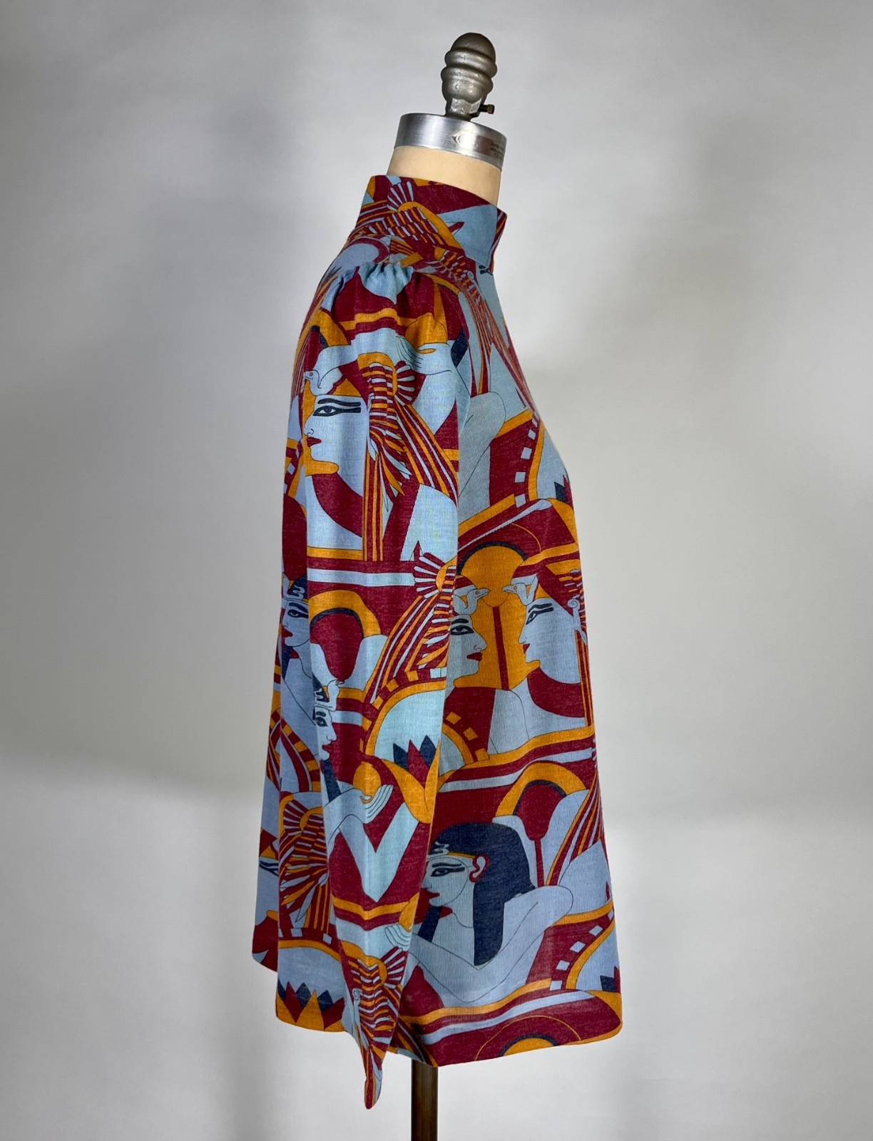 Vintage 1960’s-70’s blue EGYPTIAN print medium-weight knit top by Add 1 Ltd. S/M