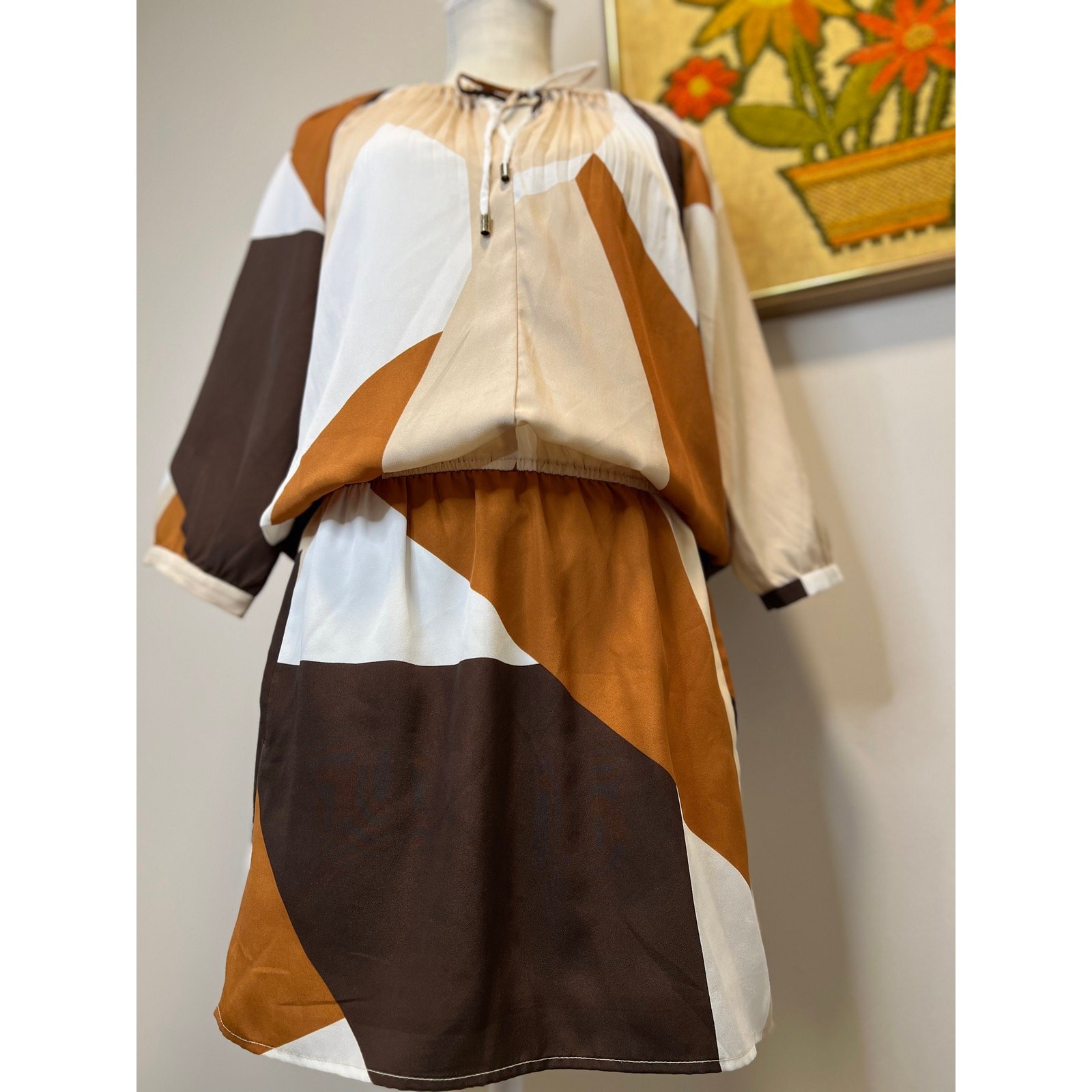 Vintage New York And Company Geometric Pleated Brown/Tan Mini Dress Size S