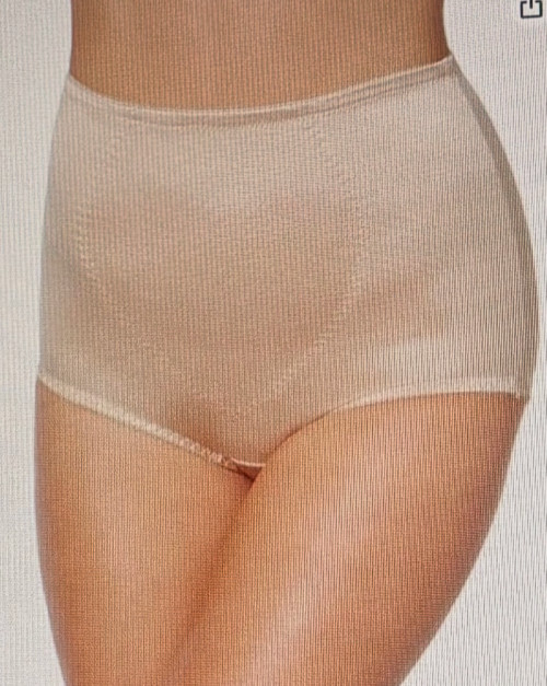 BALI 10/3XL Ivory Light Essentials Shaping tummy Panel Brief Panties #8700 NWT