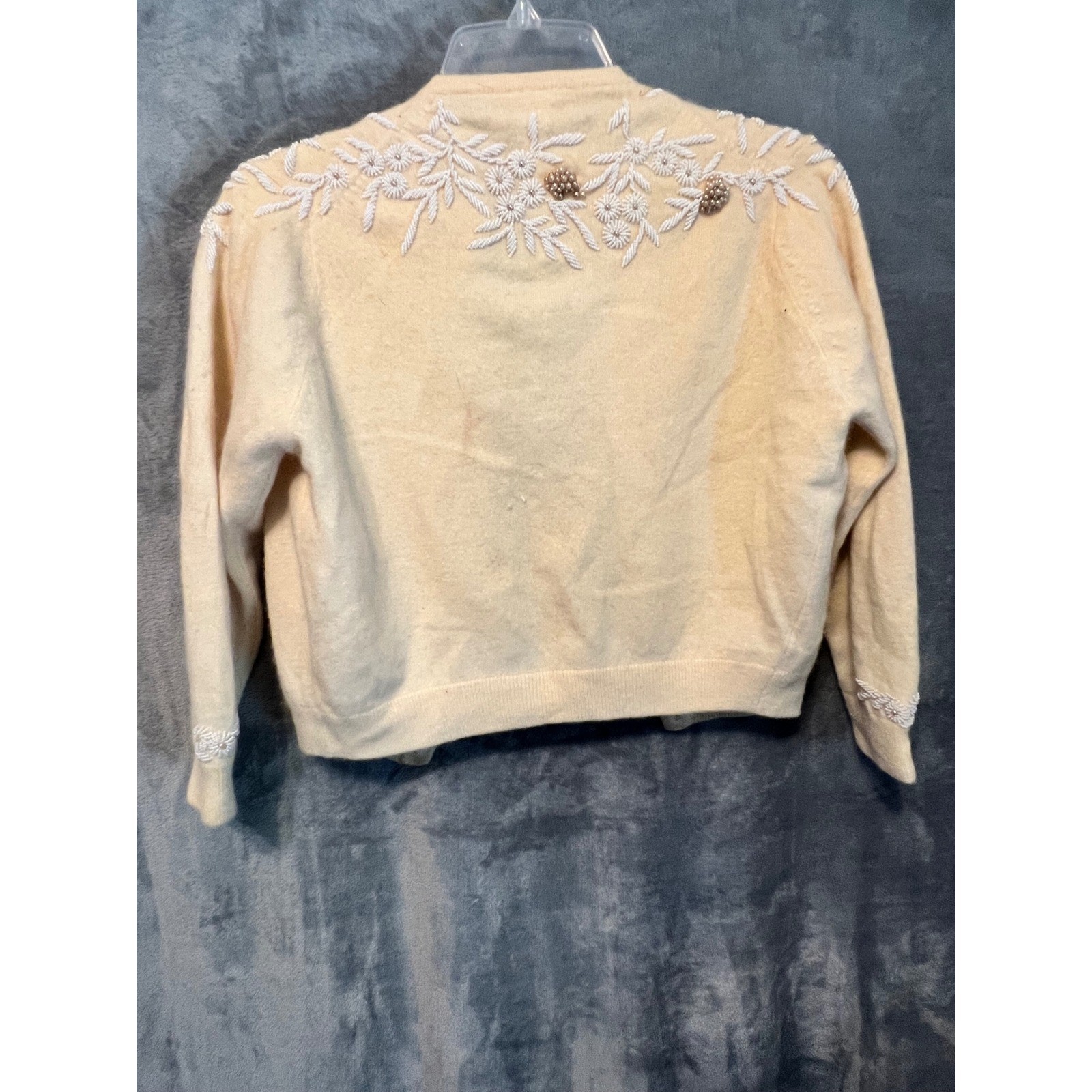 Vintage Dragonhouse Hong Kong Beaded Cardigan Sweater Ivory Pearl Angora M