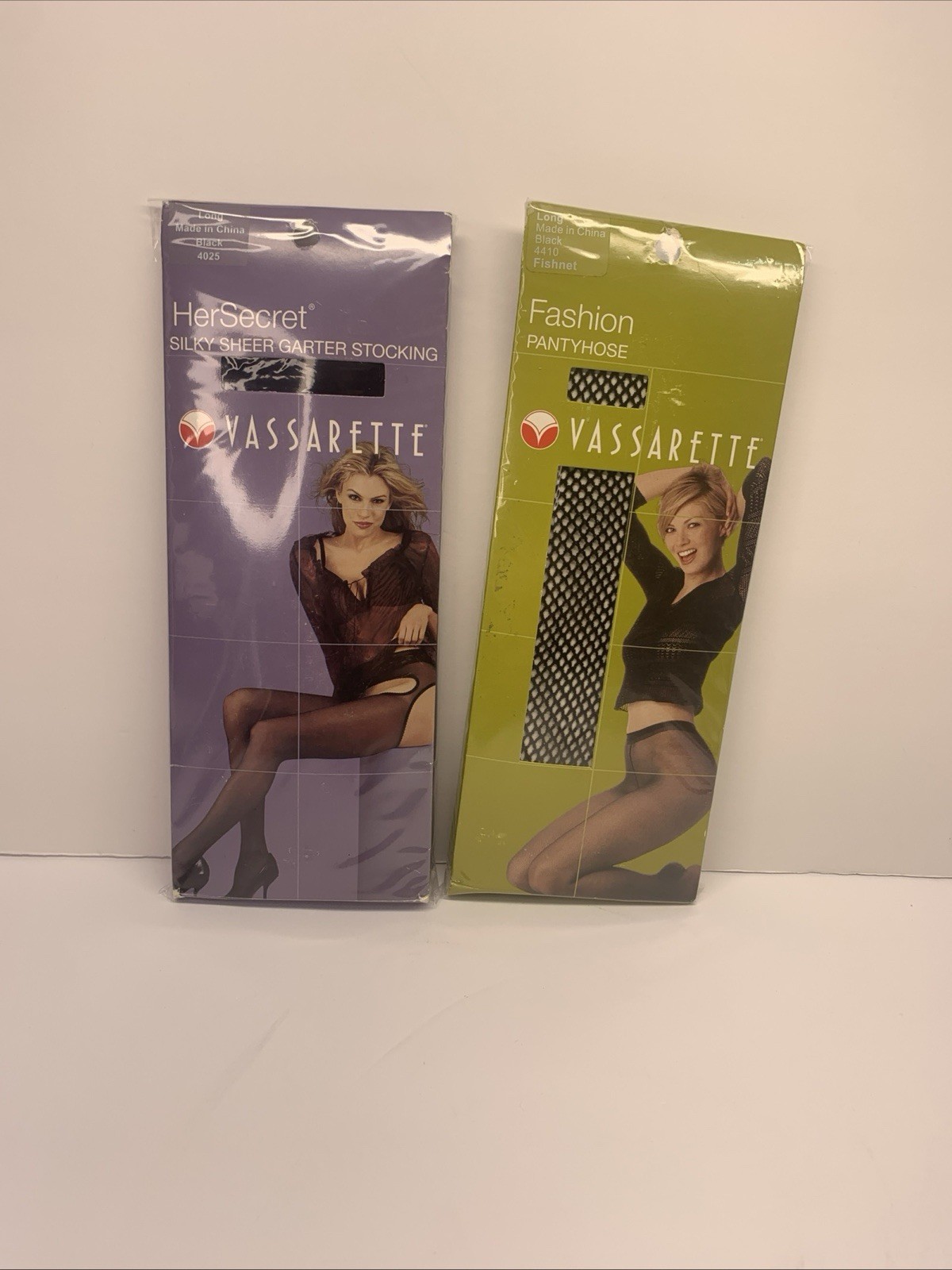 Vassarette Vintage 1 Garter Stockinng And 1 Fishnet Pantyhose Black Size Long