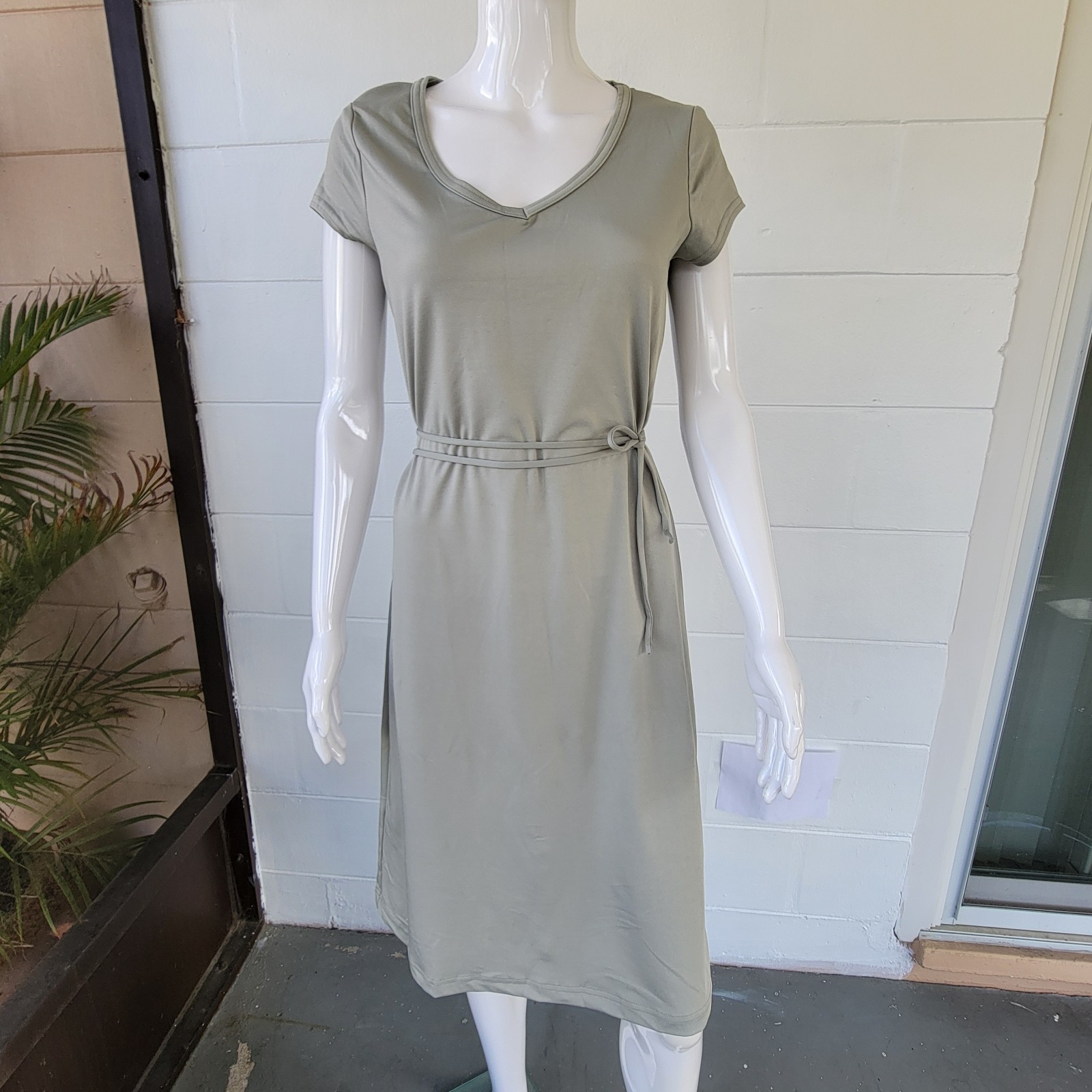 Vintage 90’s La Belle T-Shirt Dress Sage Green Short-sleeved V-neck Women Size L