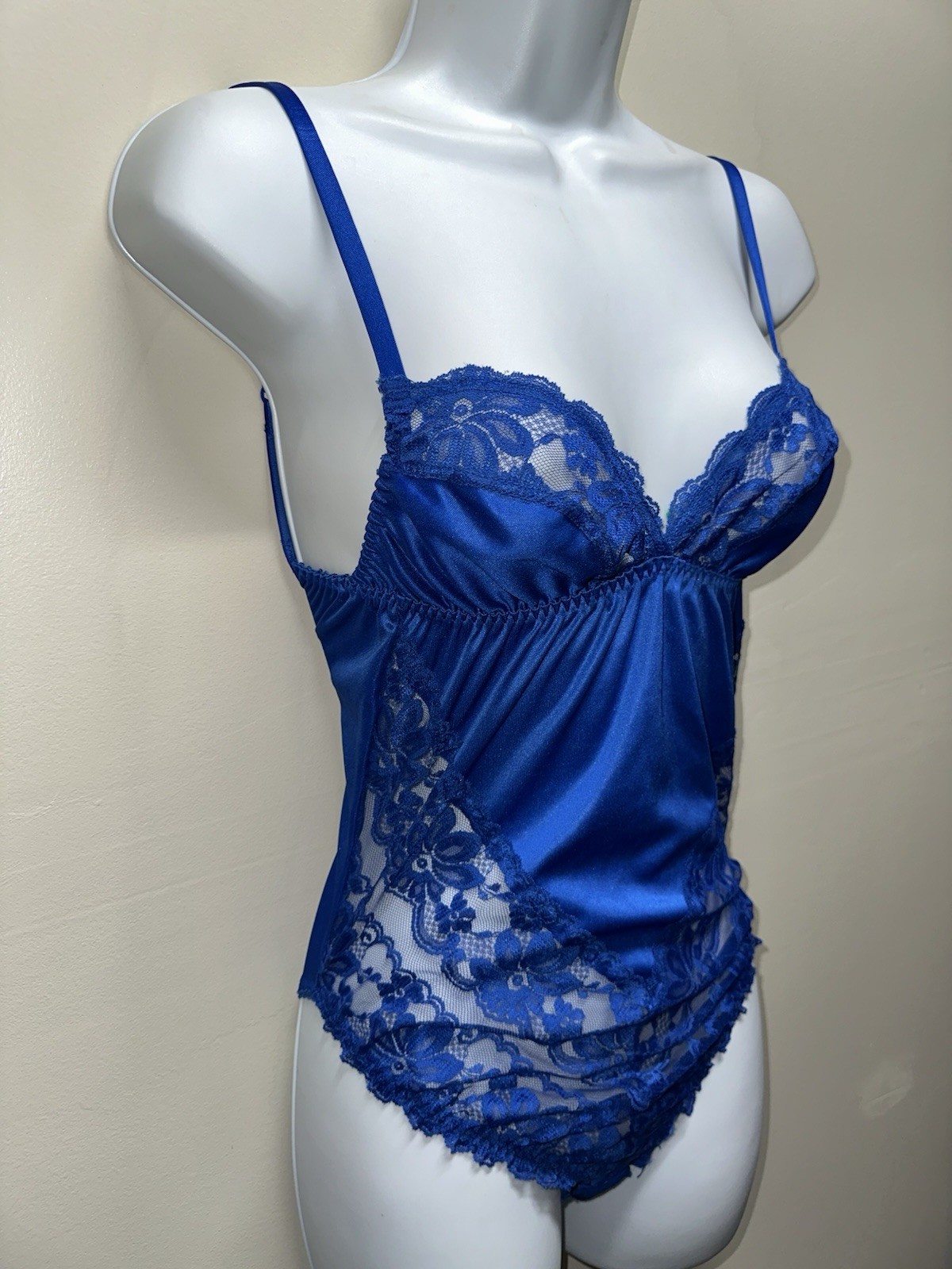 Vintage 80’s DOLORES Promise For POIRETTE Blue Lace Satin Romper 32 Union Made