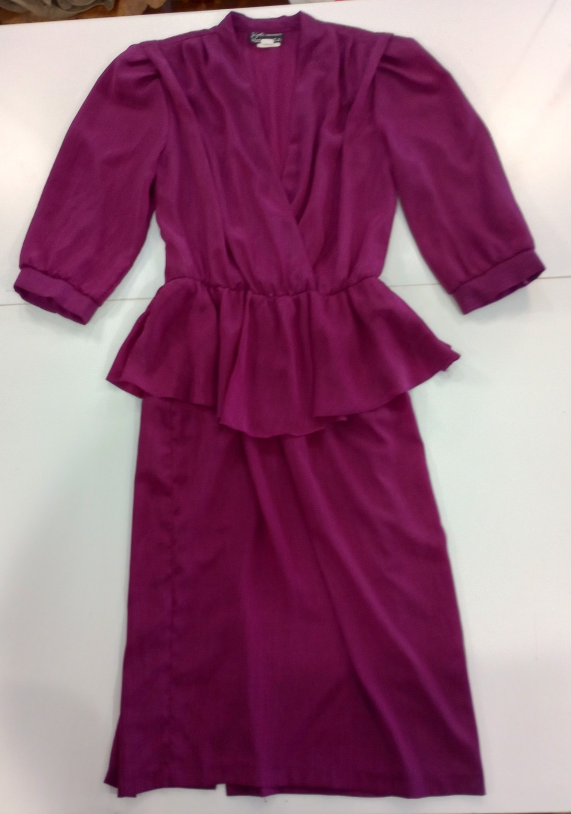 Vtg Breli Originals Women’s 10 Midi Dress Maroon 3/4 Sleeve Low Cut V Neck Slit
