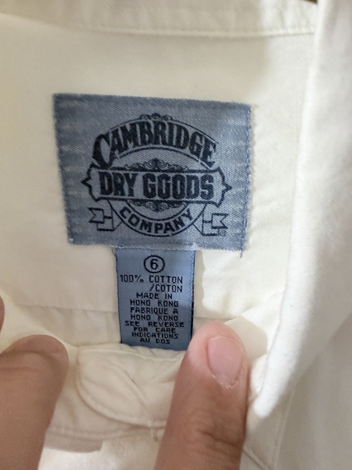 Vtg Cambridge Dry Goods White Shirt Womens Size 6 Embroidered Christmas Theme