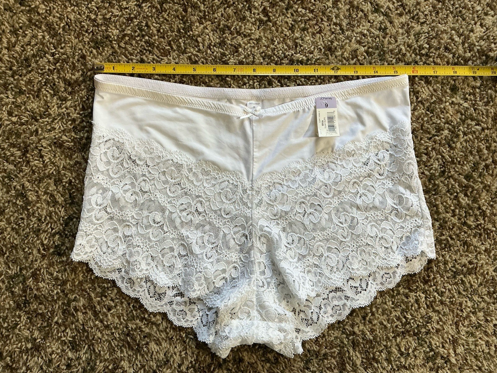 Vintage JC Penney Delicates All Over Lace Boy Short Panties White Plus Size 9