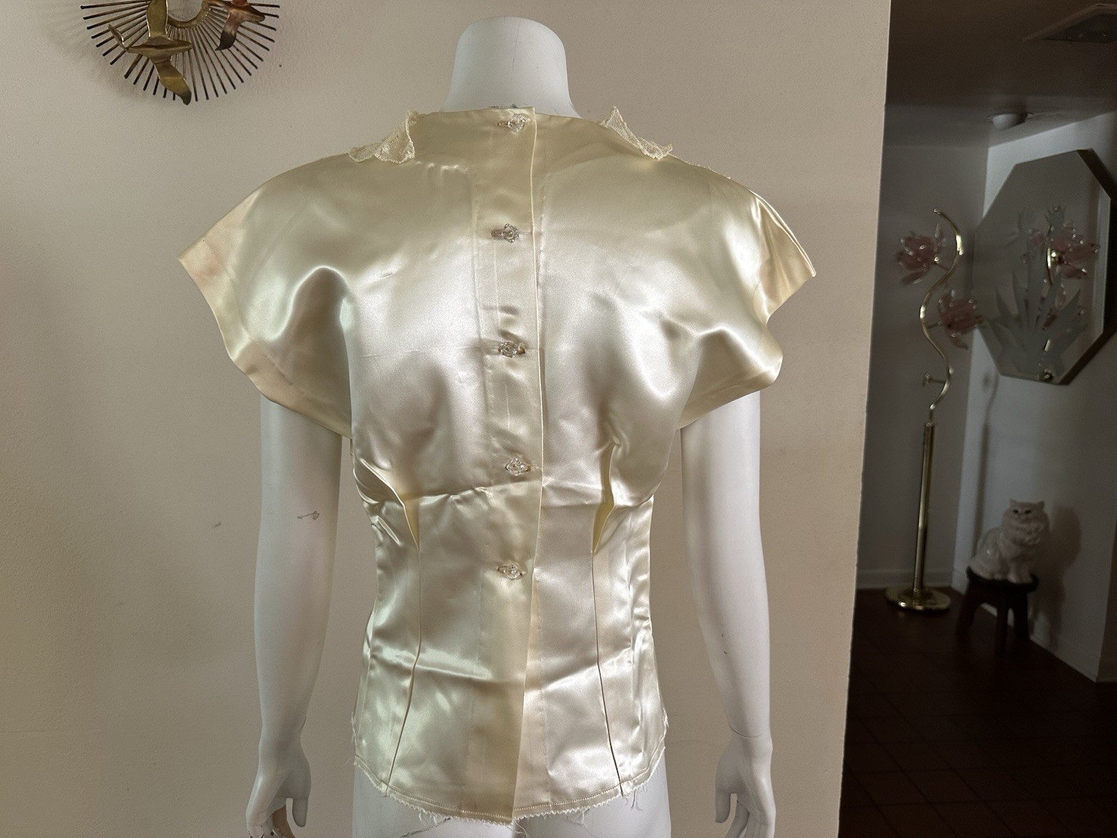 1940s Liquid Satin Lace Ruffle Collar Beaded Blouse Back Button Top VTG
