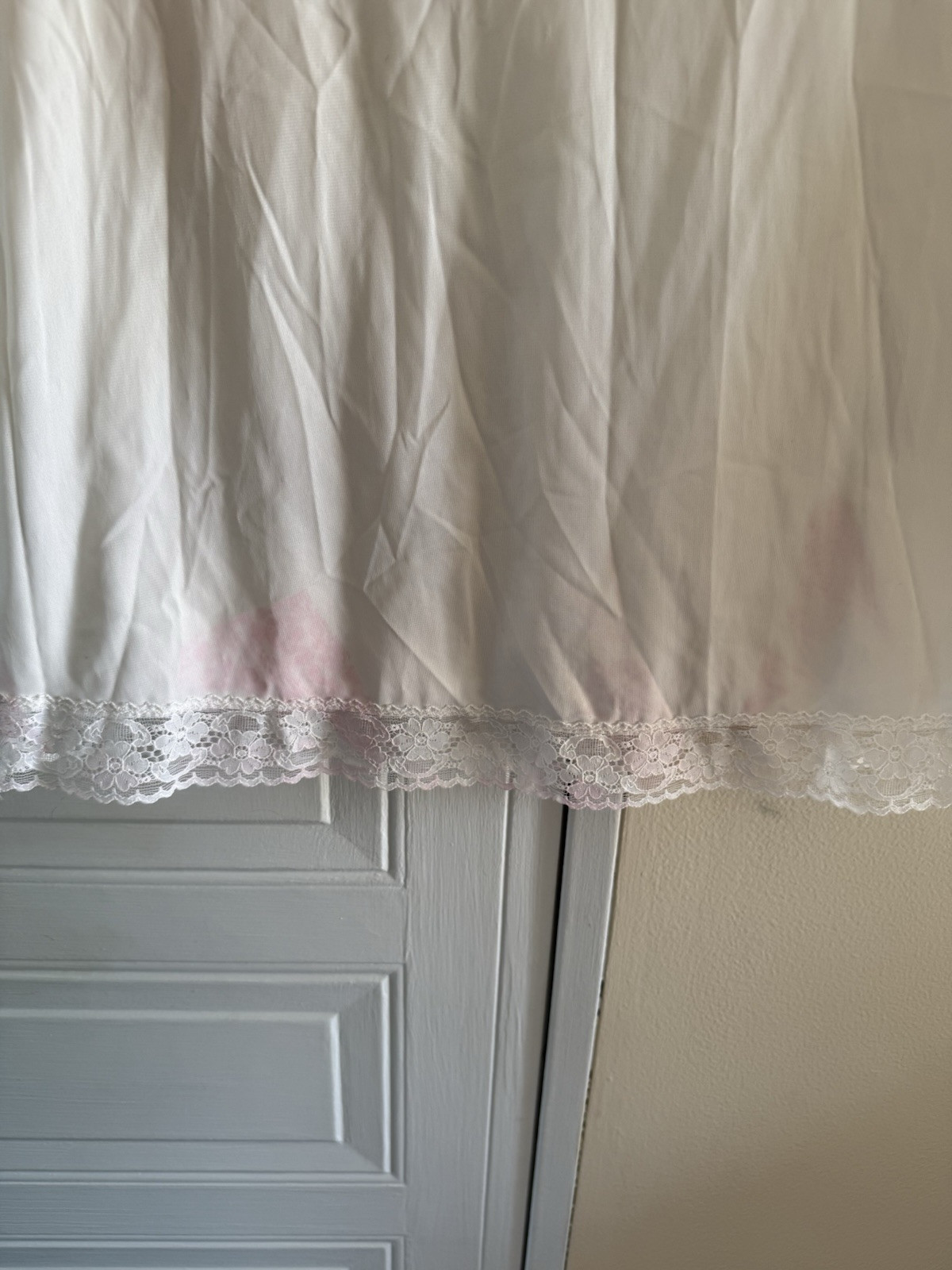 Vintage Vanity Fair White Lace Slip Size 34 L NEW with tag – see description