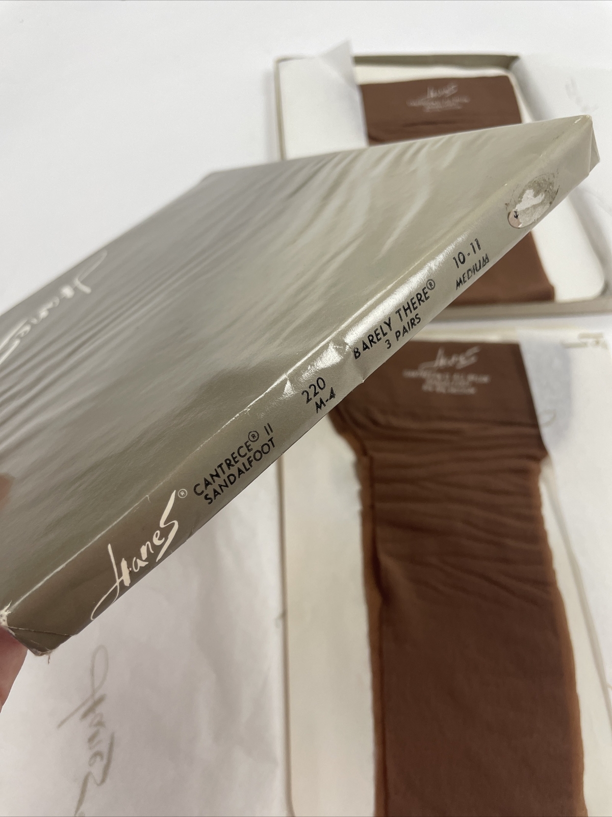 vintage Hanes hosiery 2 Pair stockings in box NOS thigh high sandalfoot 8.5 9.5
