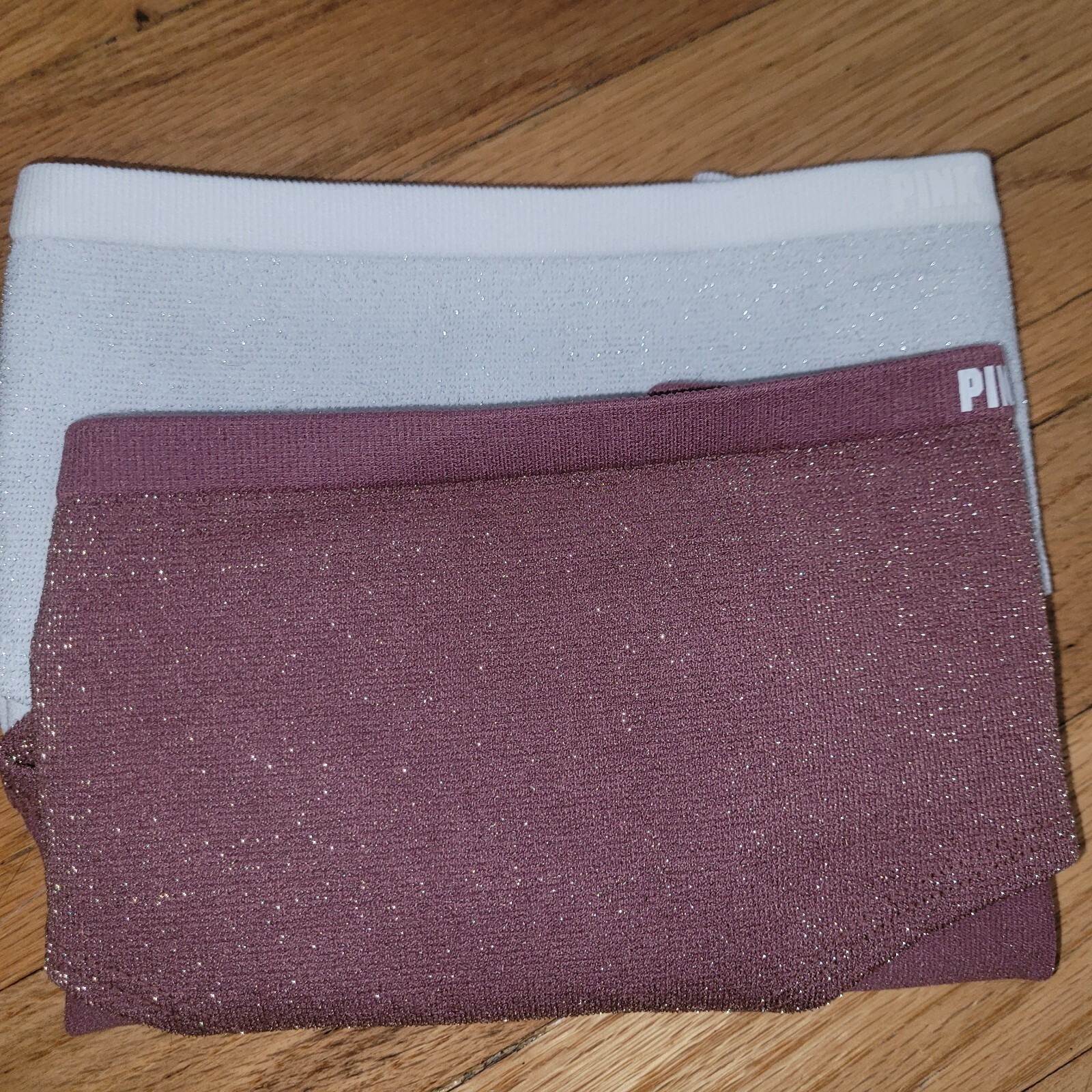 Victoria’s Secret 2 Pairs L Large Sparkley Hipster Bikini Panties Seamless New