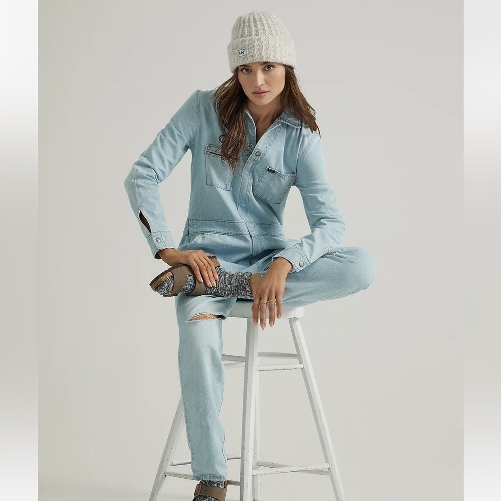 Lee Jeans Women’s Vintage Modern Union-Alls NWT Size S $158 Denim Barely Blue