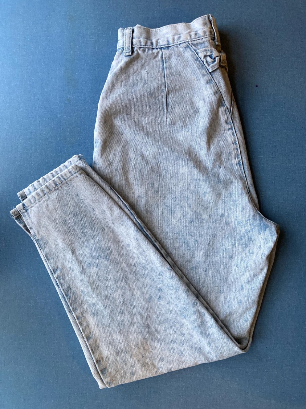 Vintage 80s Light Wash Polka Dot Tapered Jeans, XS, Waist 28″