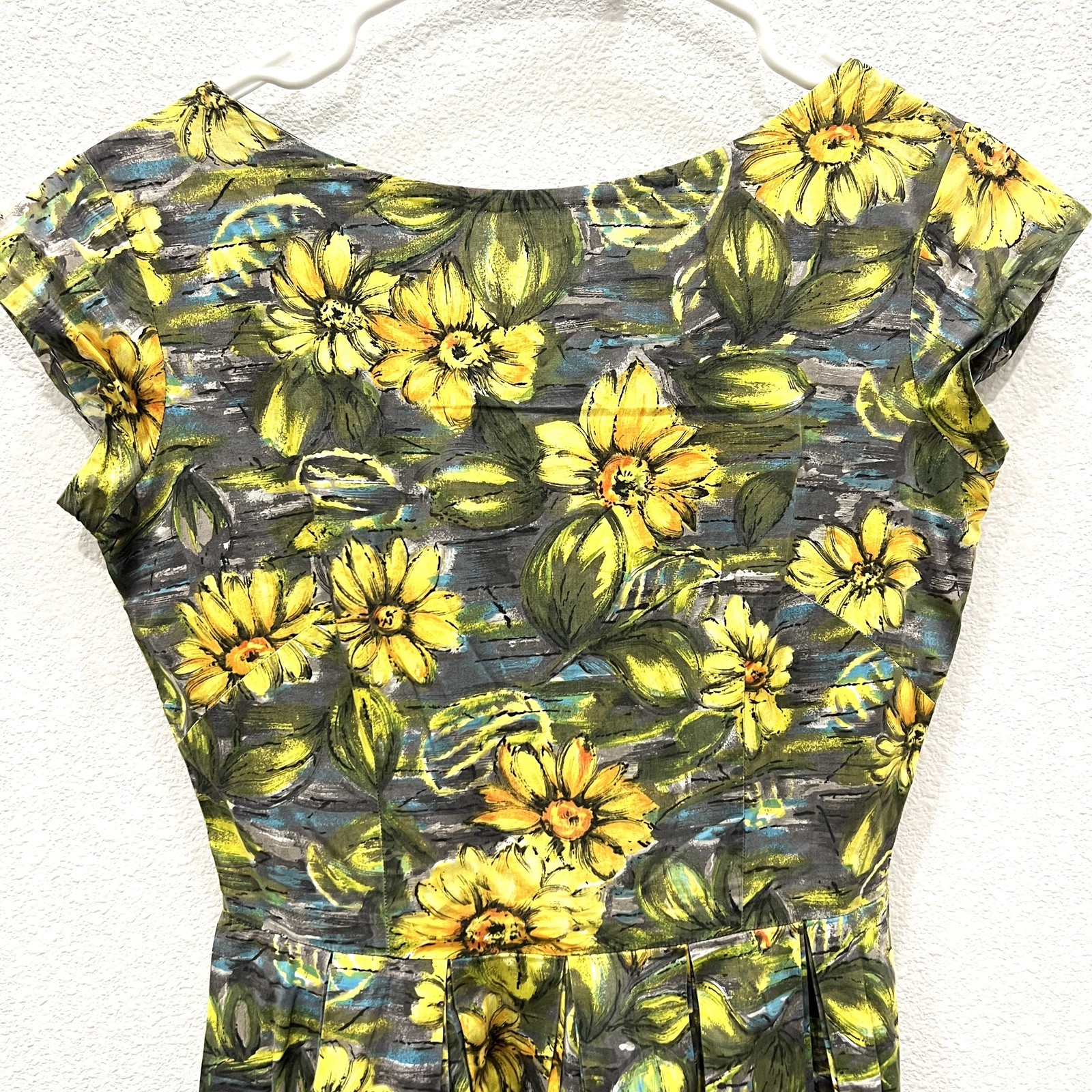 Vintage Handmade Hawaiian Floral Sundress Retro 50s-60s Rockabilly Tiki Pinup S