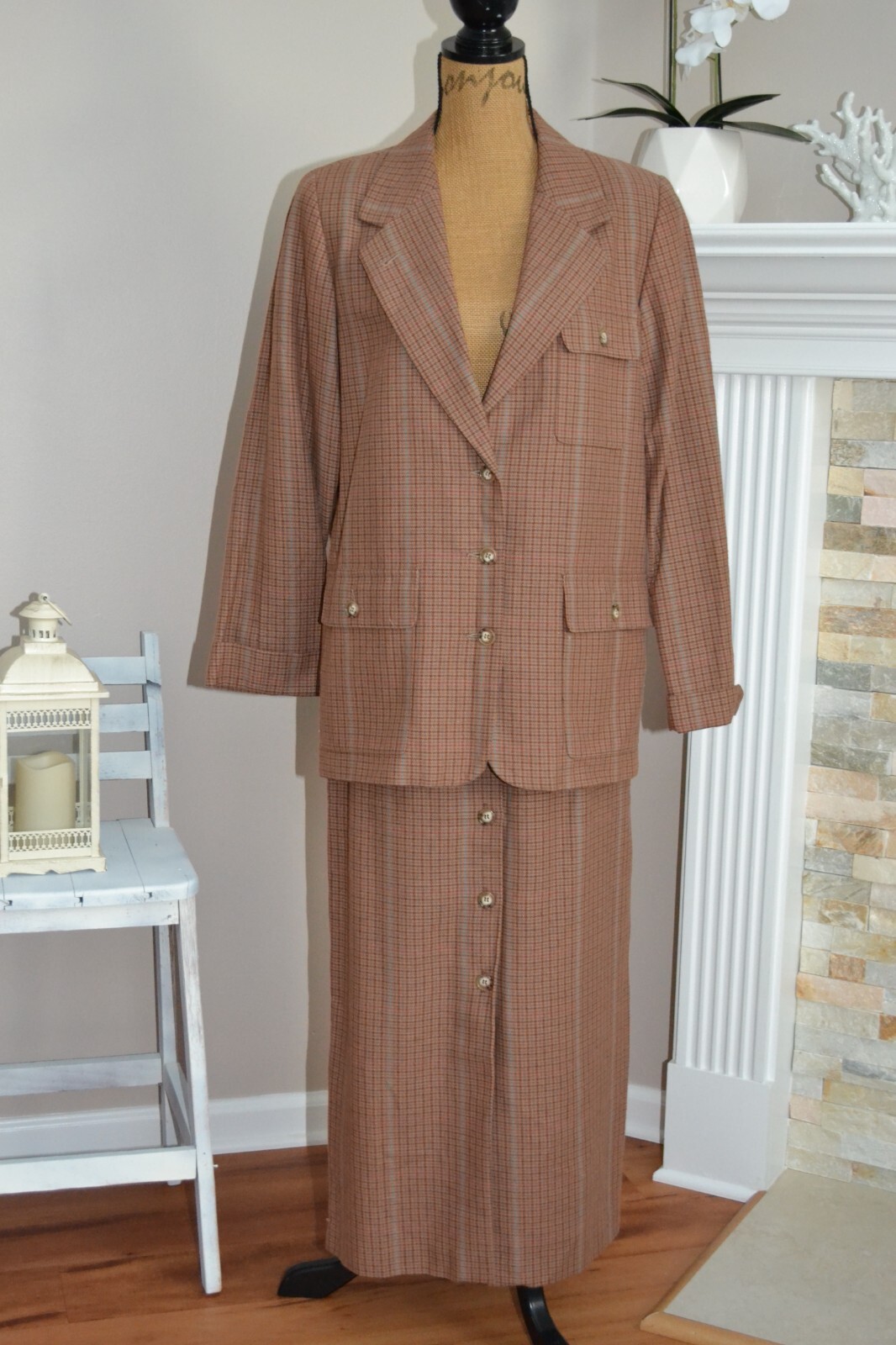 Country Shop Vintage Two piece Brown Plaid Blazer Jacket/Skirt Suit set, M (8)