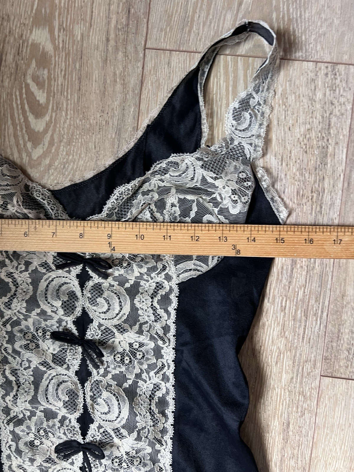 Vasarette Vintage Cami. Black Tricot with Lace 34