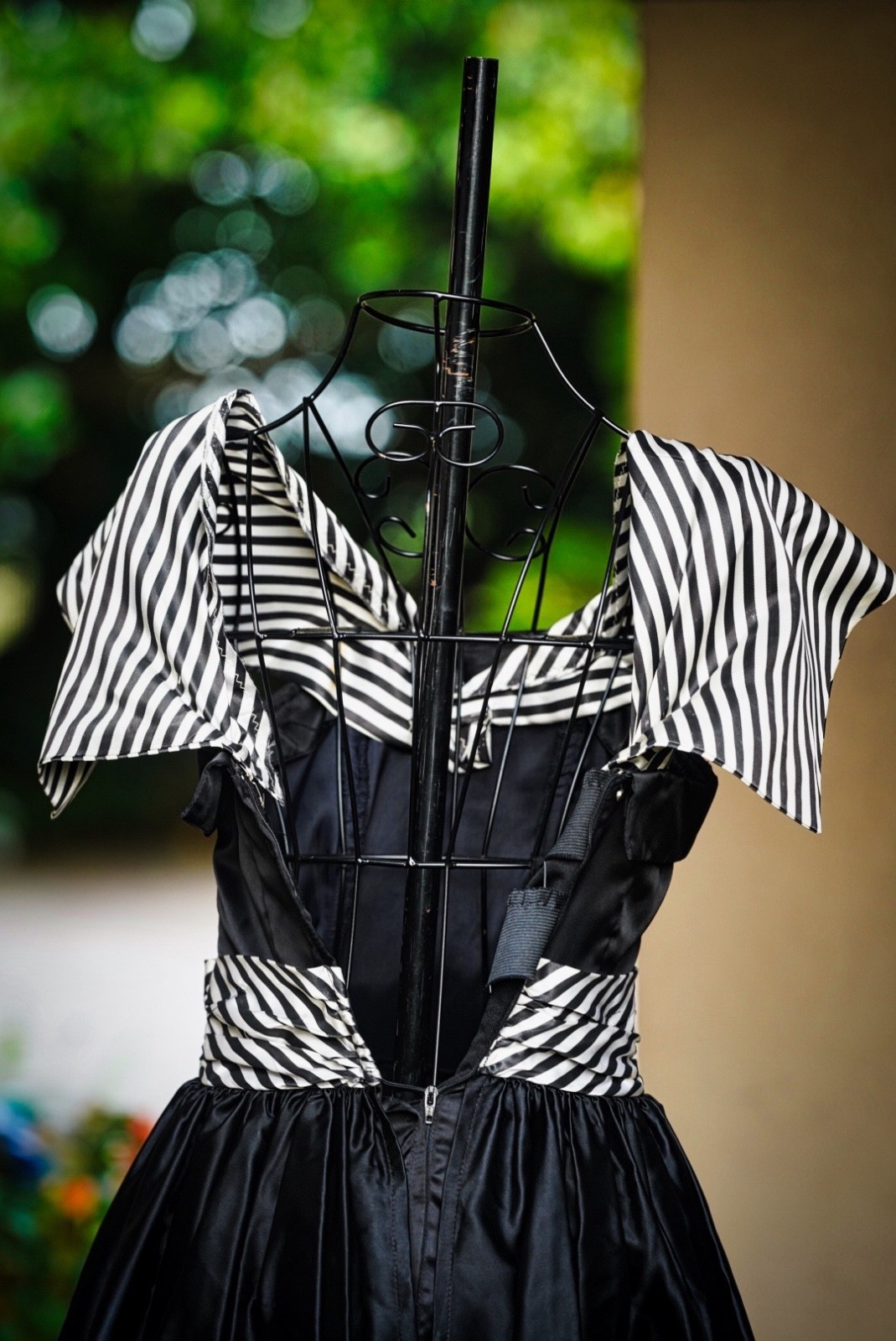 Vintage Gunne Sax by Jessica McClintock Black Striped 80s Prom Dress Size 3