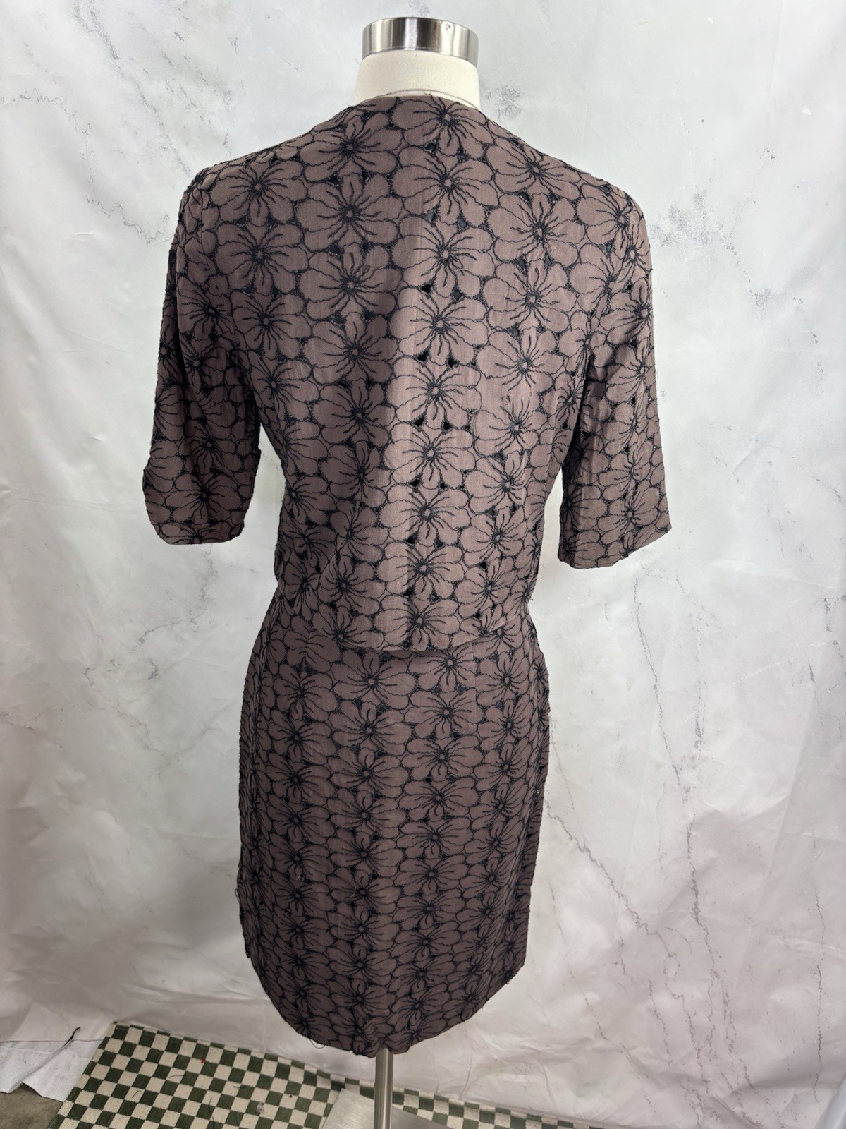 VTG 50s Union Label Floral Skirt Suit Set Brown Black MCM Wiggle Mad Max S 1950s