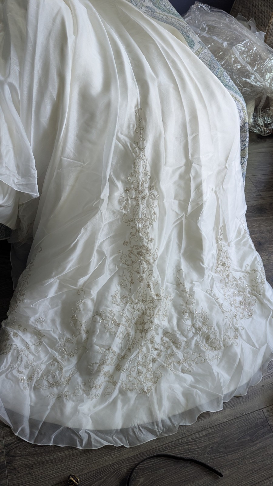 Vtg Mon Cheri Bridal Halter Beaded Wedding Gown NWT Sz 8 More Like a 4 To 6
