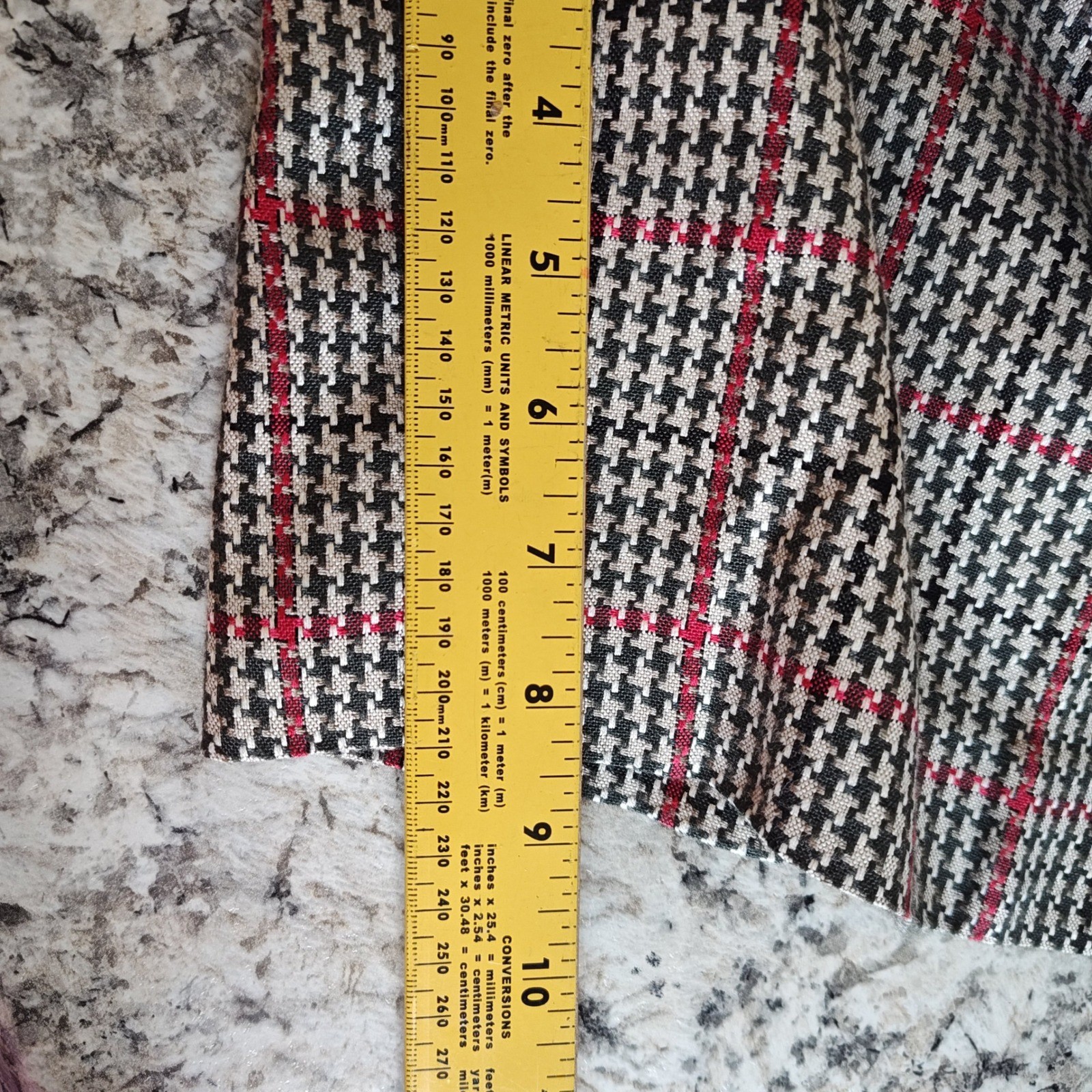 1950s Pendleton Shorts Women 12 Black White Red Houndstooth Plaid Pleated Rayon