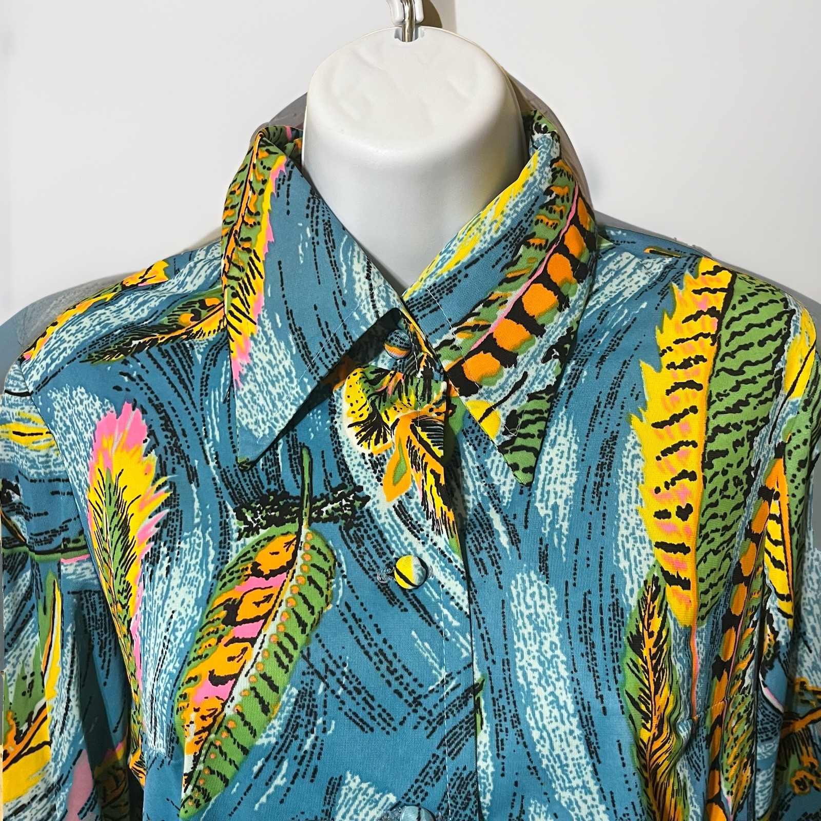 Vtg 1970’s Blue Peacock Feather Print Button Up Blouse Size 10 Retro Disco Mod