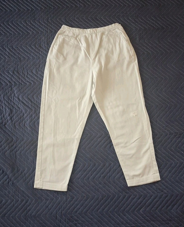 Vintage 1950s Cigarette Pants, White Pedal Pusher Pant Or Capri Size M, Flaws