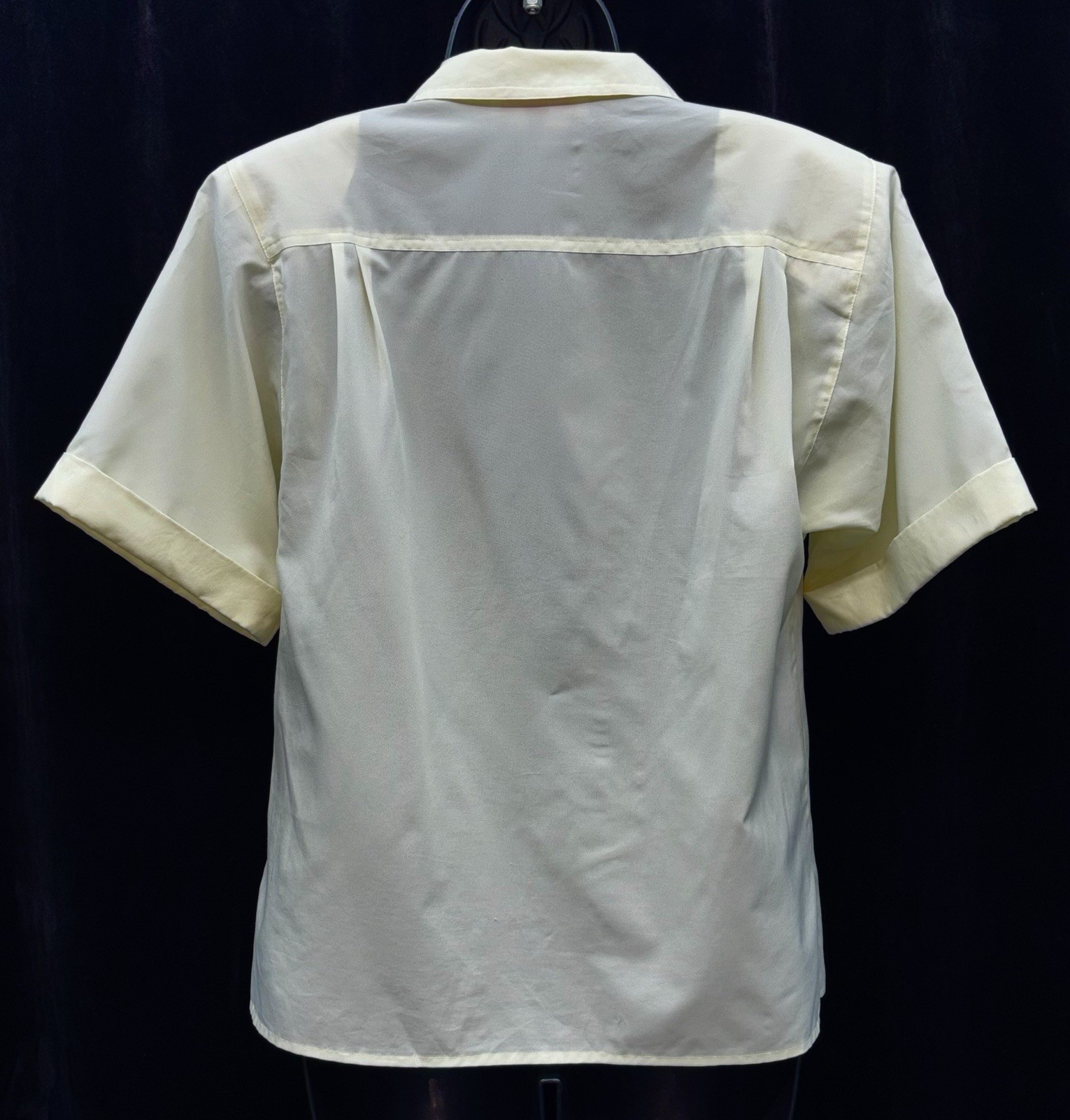 VTG Laura & Jayne Women Size 8 Button Up Short Sleeve Top Yellow Front Pockets