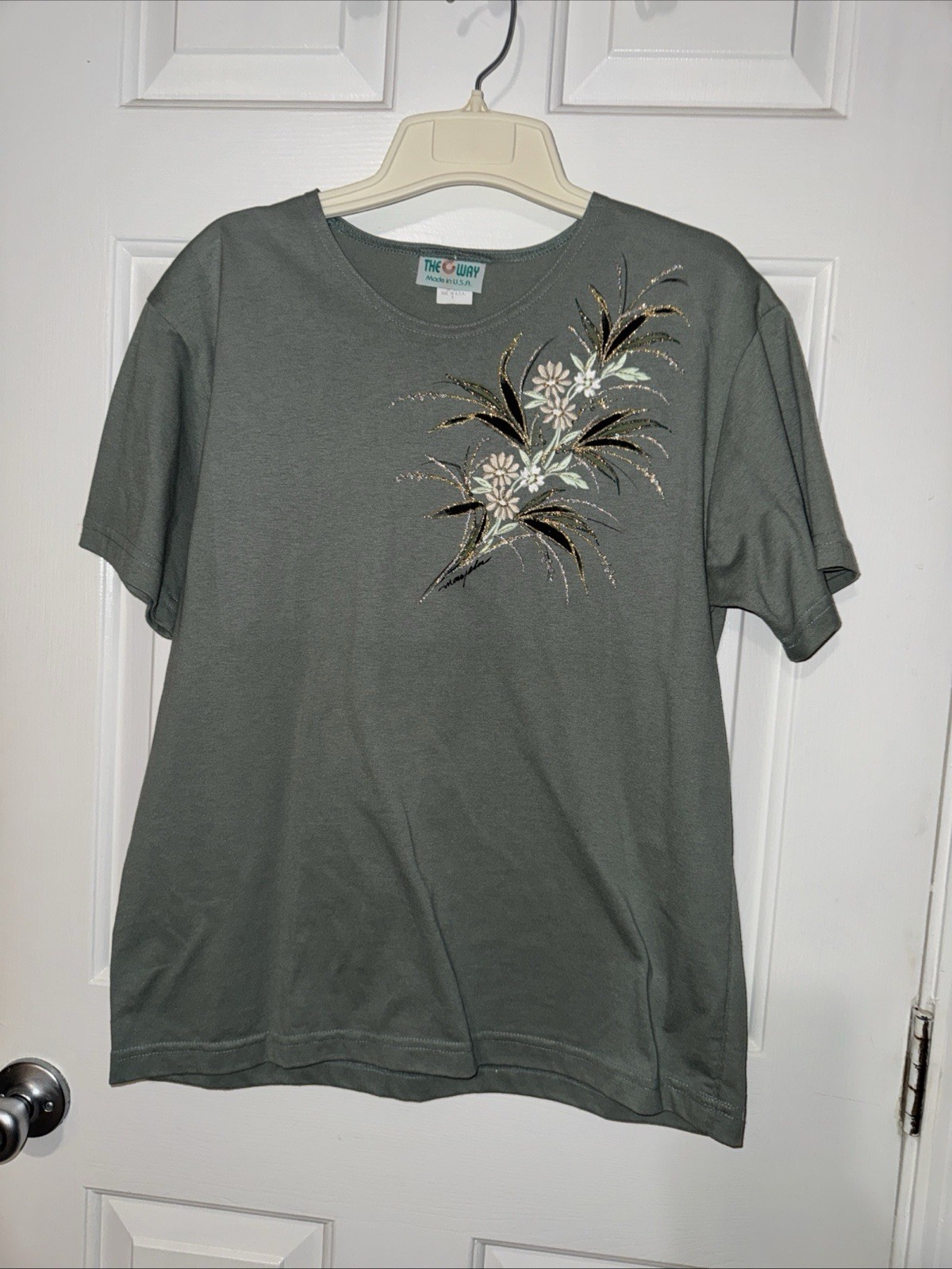 Vintage Floral Embroidered Glitter T-Shirt Bye The Way USA Medium