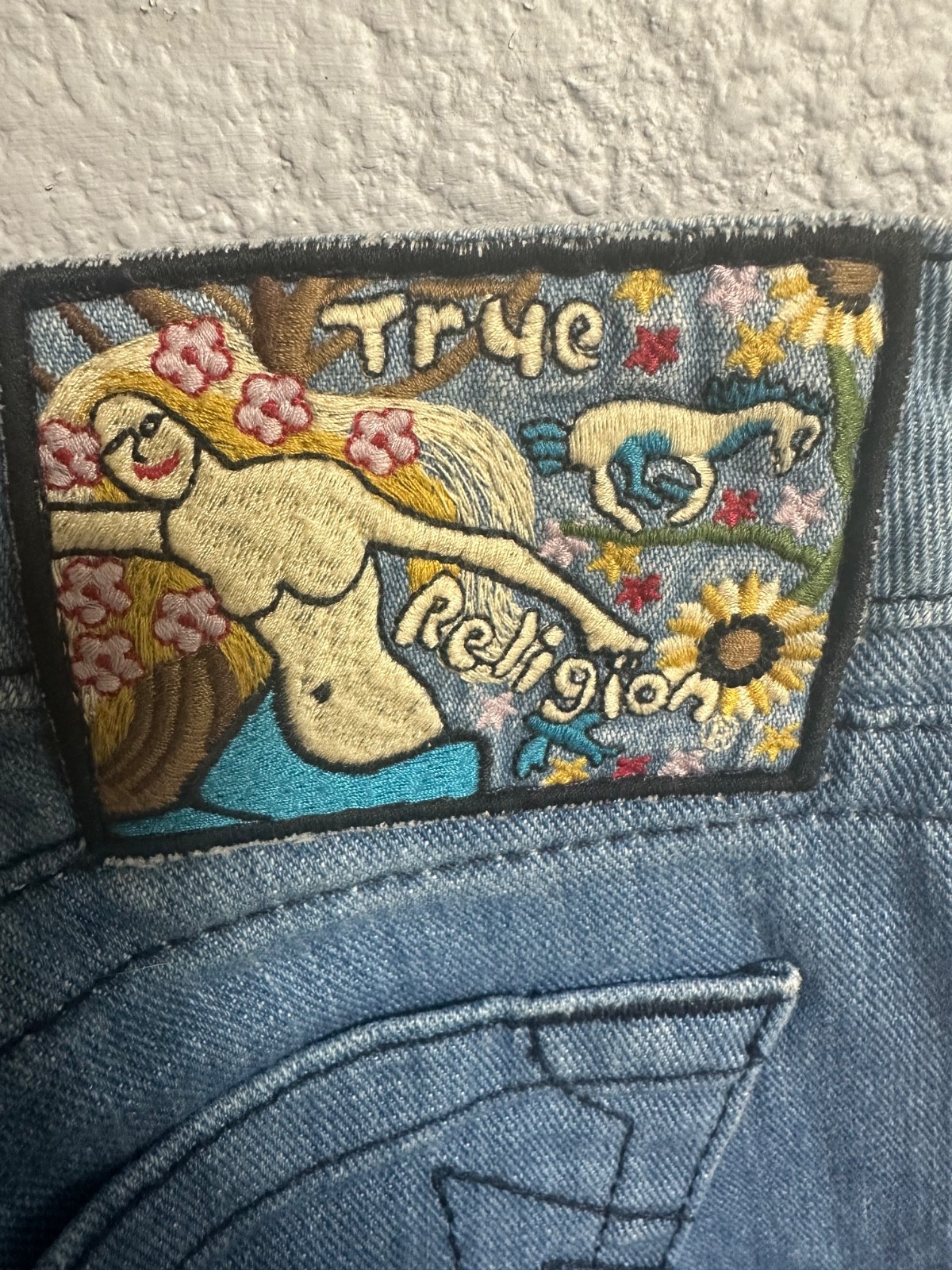 Women’s True religion patchwork low rise flare jeans size 29